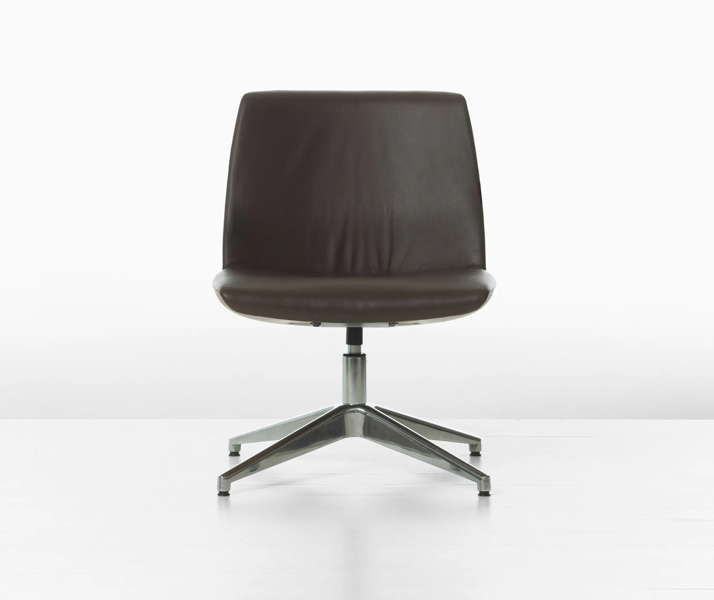 Geiger - Clamshell Clamshell Side Lowback Armless Chair