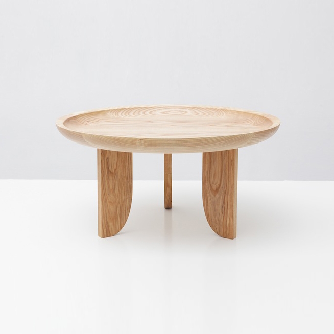 Afficher le produit Dish Coffee Table du fabricant Grain