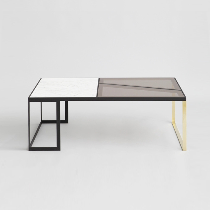 Mostrar el producto Hialeah Table Marble del fabricante Iacoli & McAllister