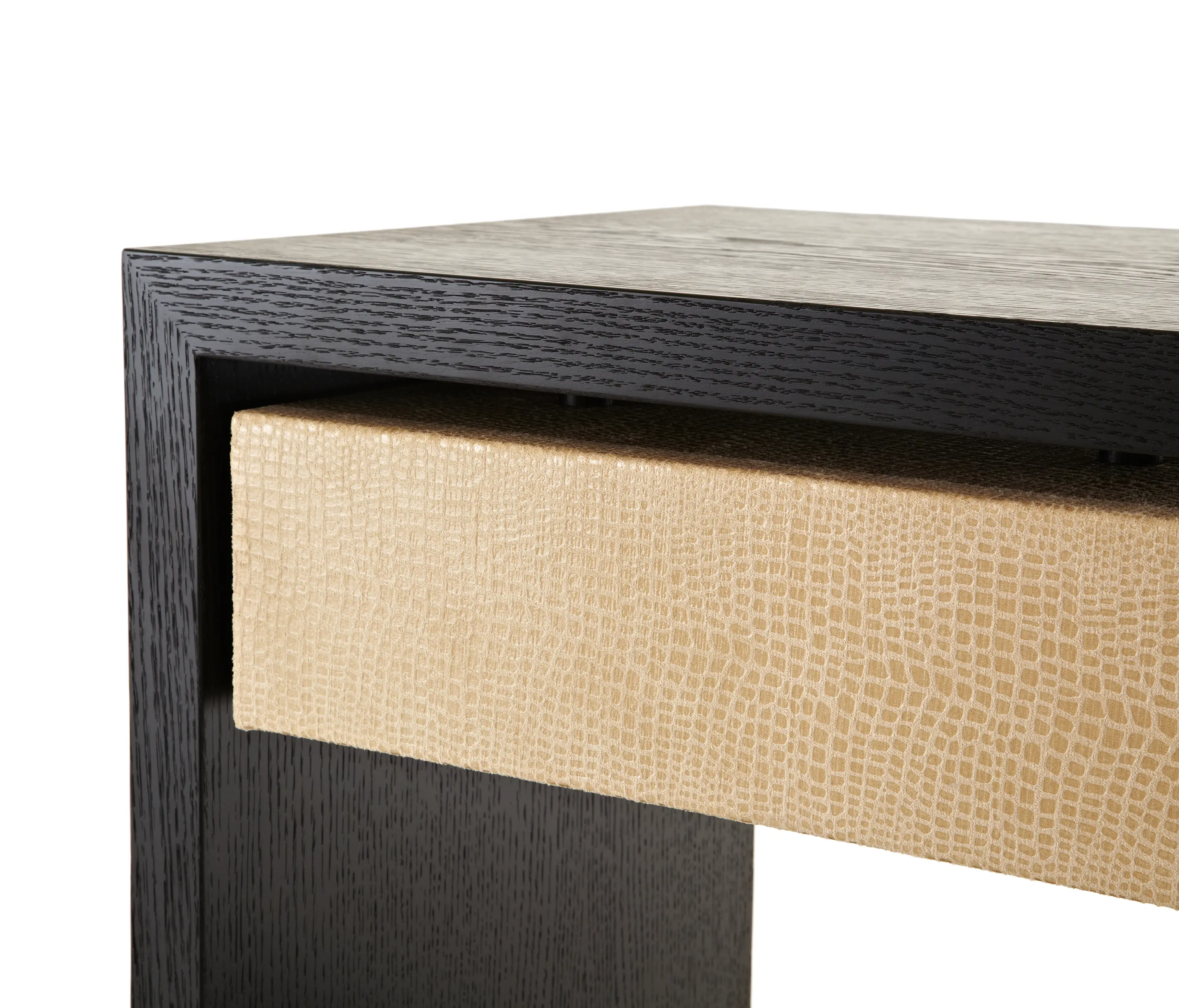 Naula - Vesey Side Table