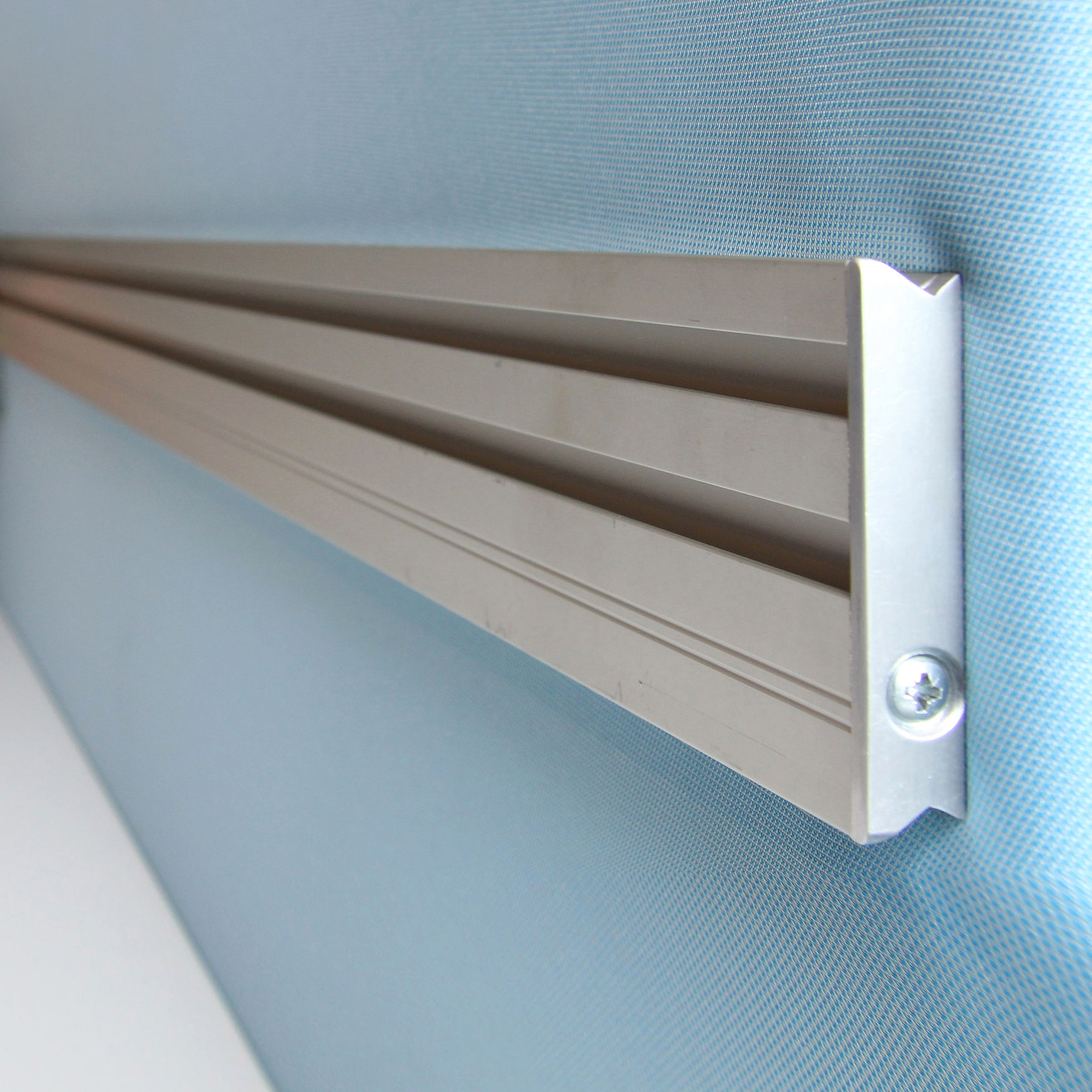 TOOLBARS, RAILS AND TOOLBAR ACCESSOIRES