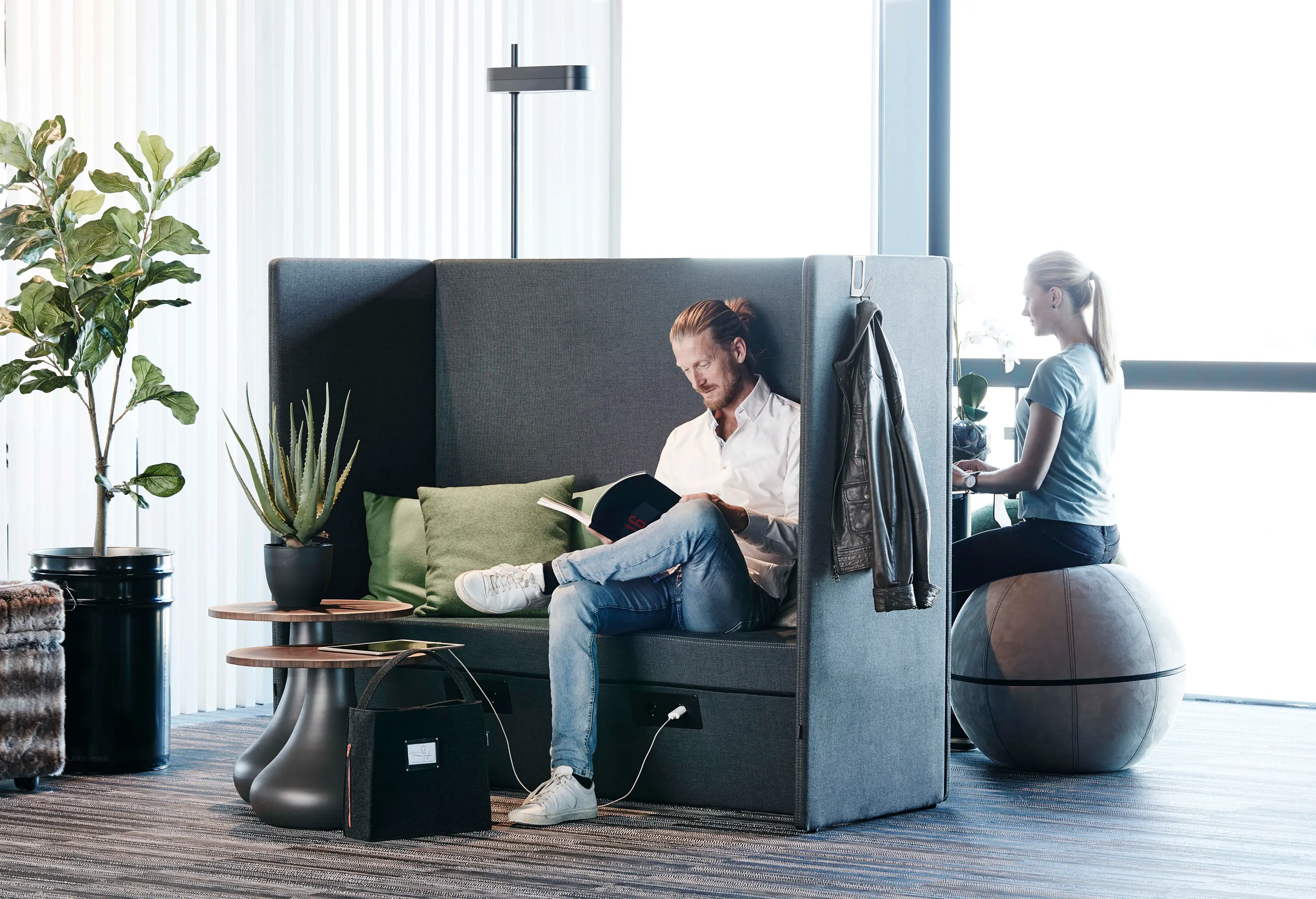 Götessons - Sofa Sound Booth