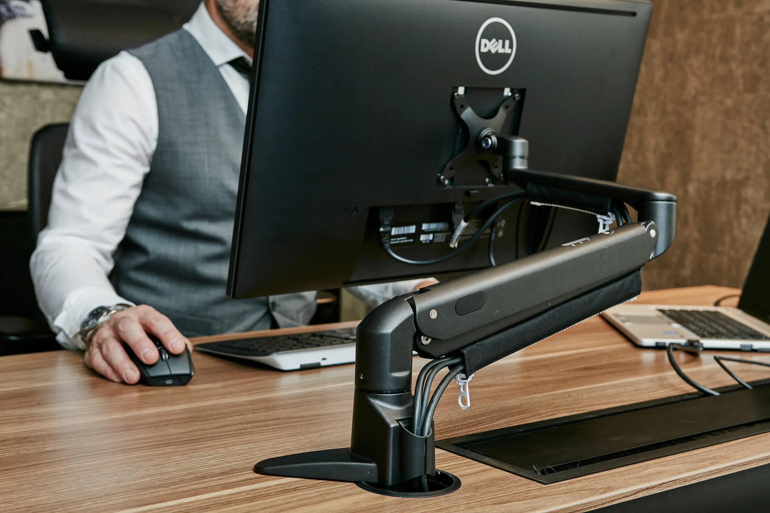 Götessons - ZAP Twin Monitor arm