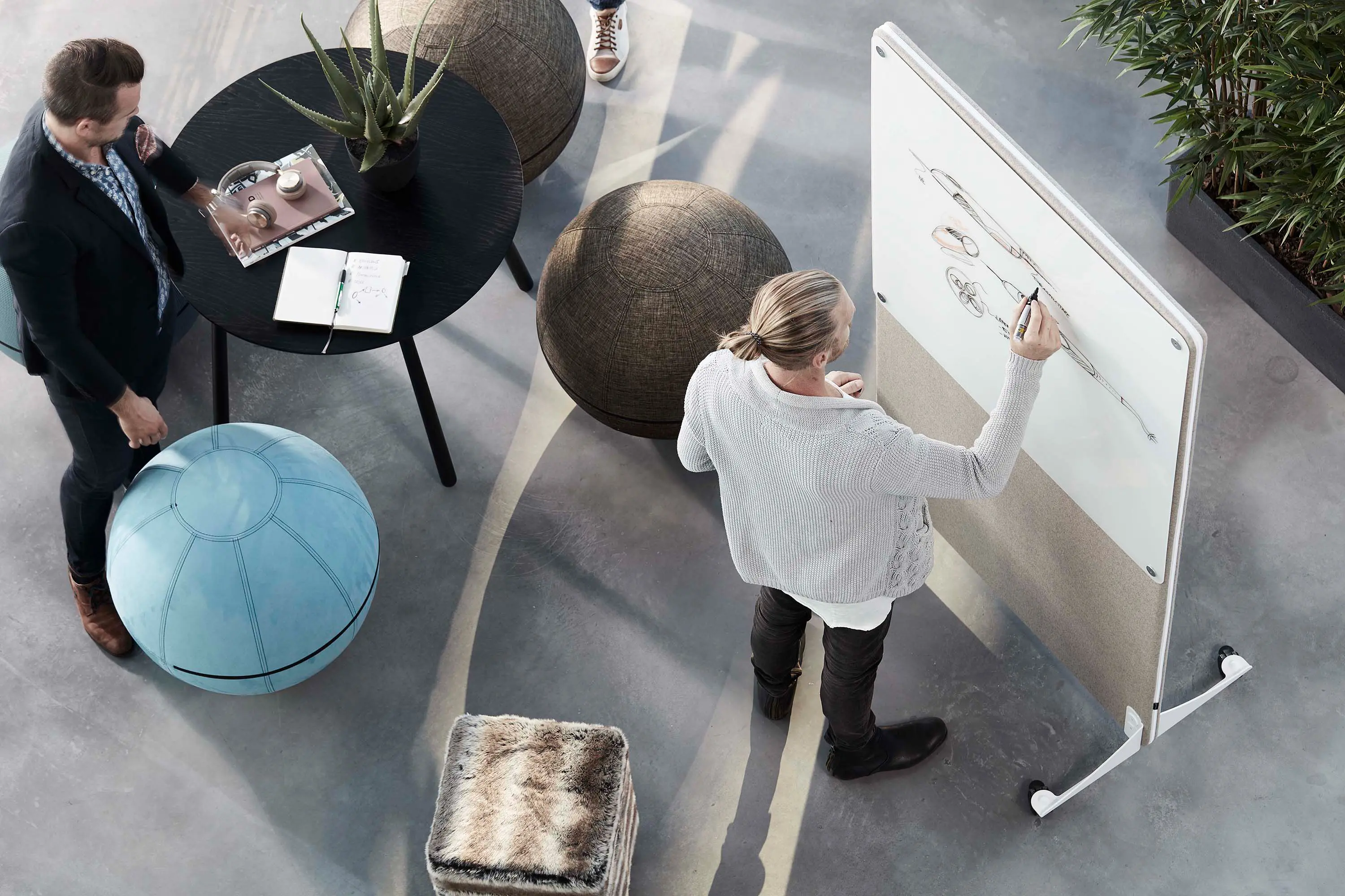 Götessons - Sketch Schreibtafel Stellwände