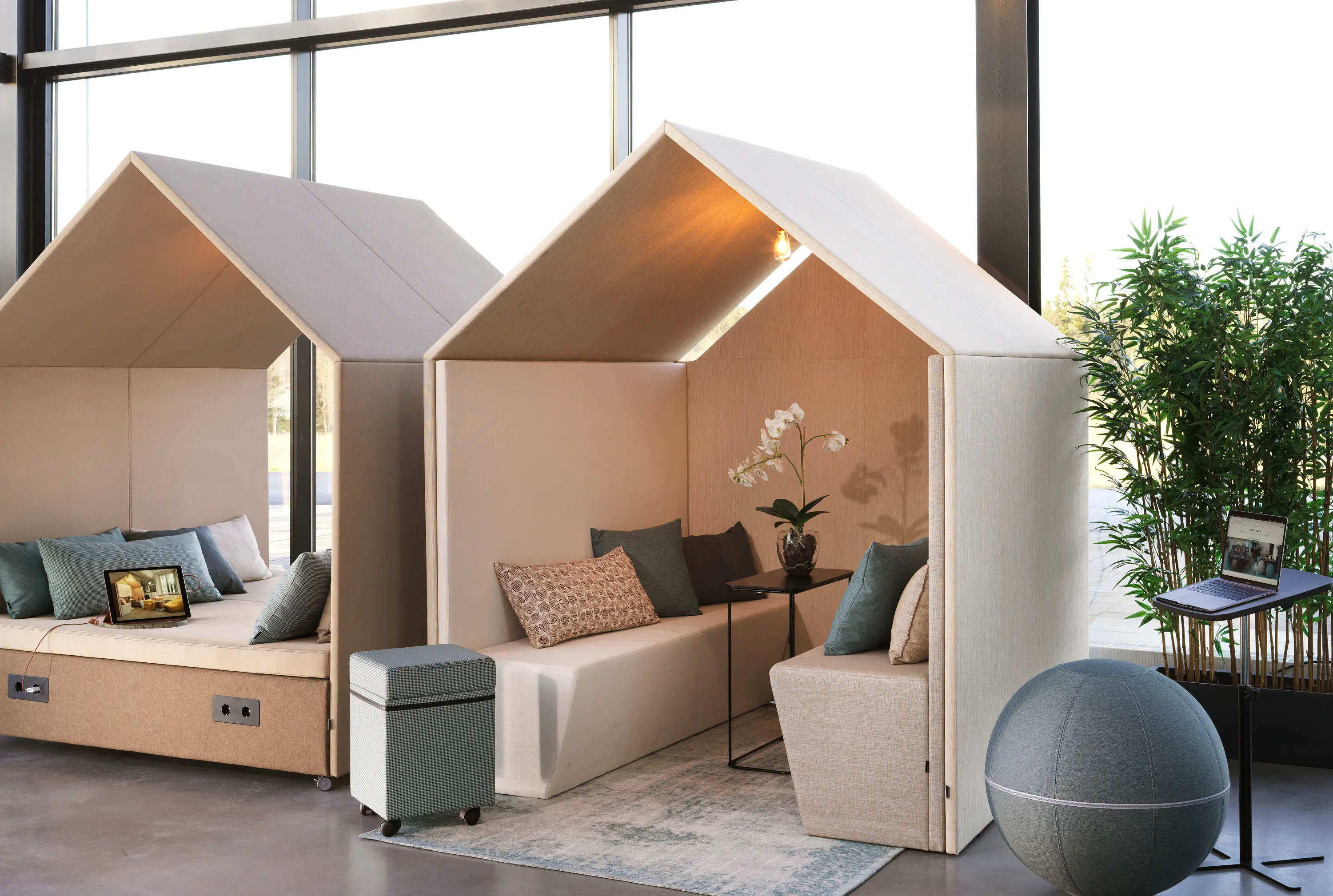 Götessons - The Hut Sofa