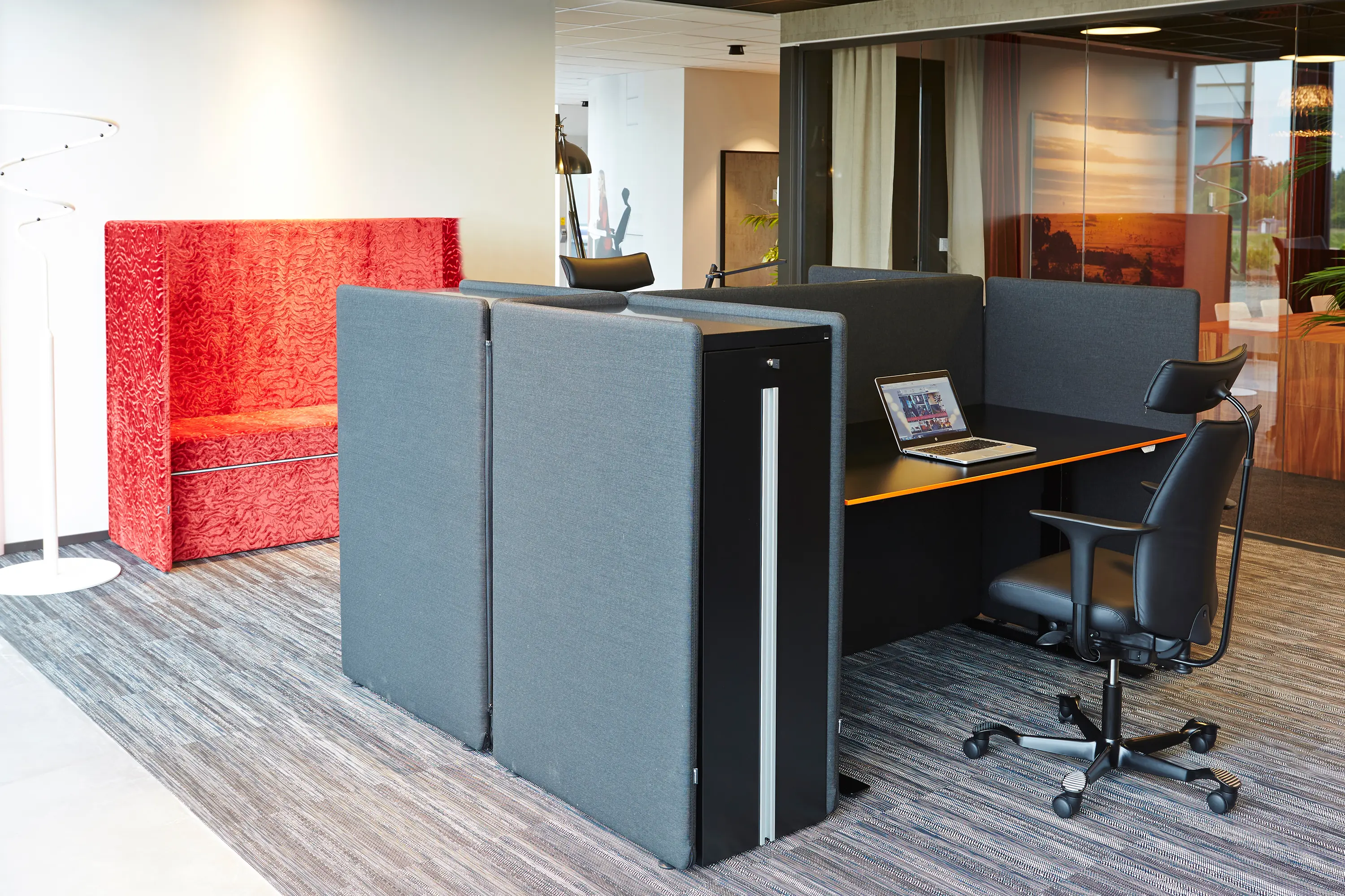 Götessons - ScreenIT A30 Tower Booth