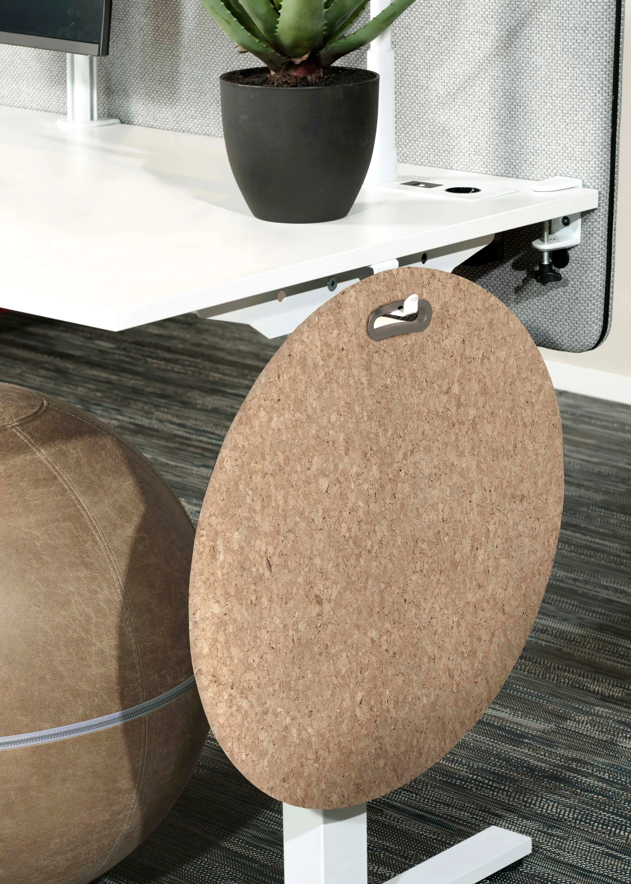 Götessons - Dot StandzOn