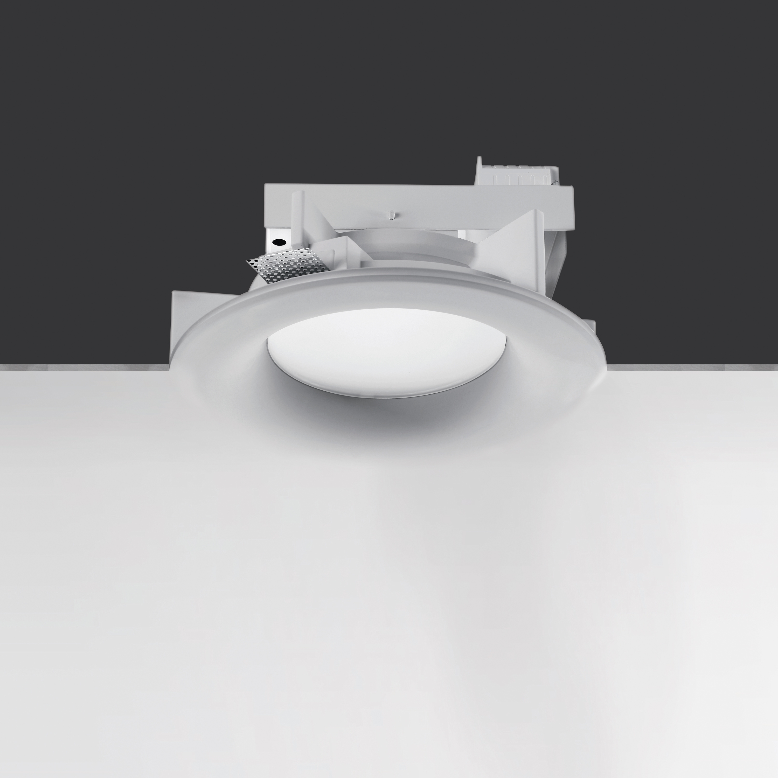 Vertoon produk Nova van vervaardiger Buzzi & Buzzi