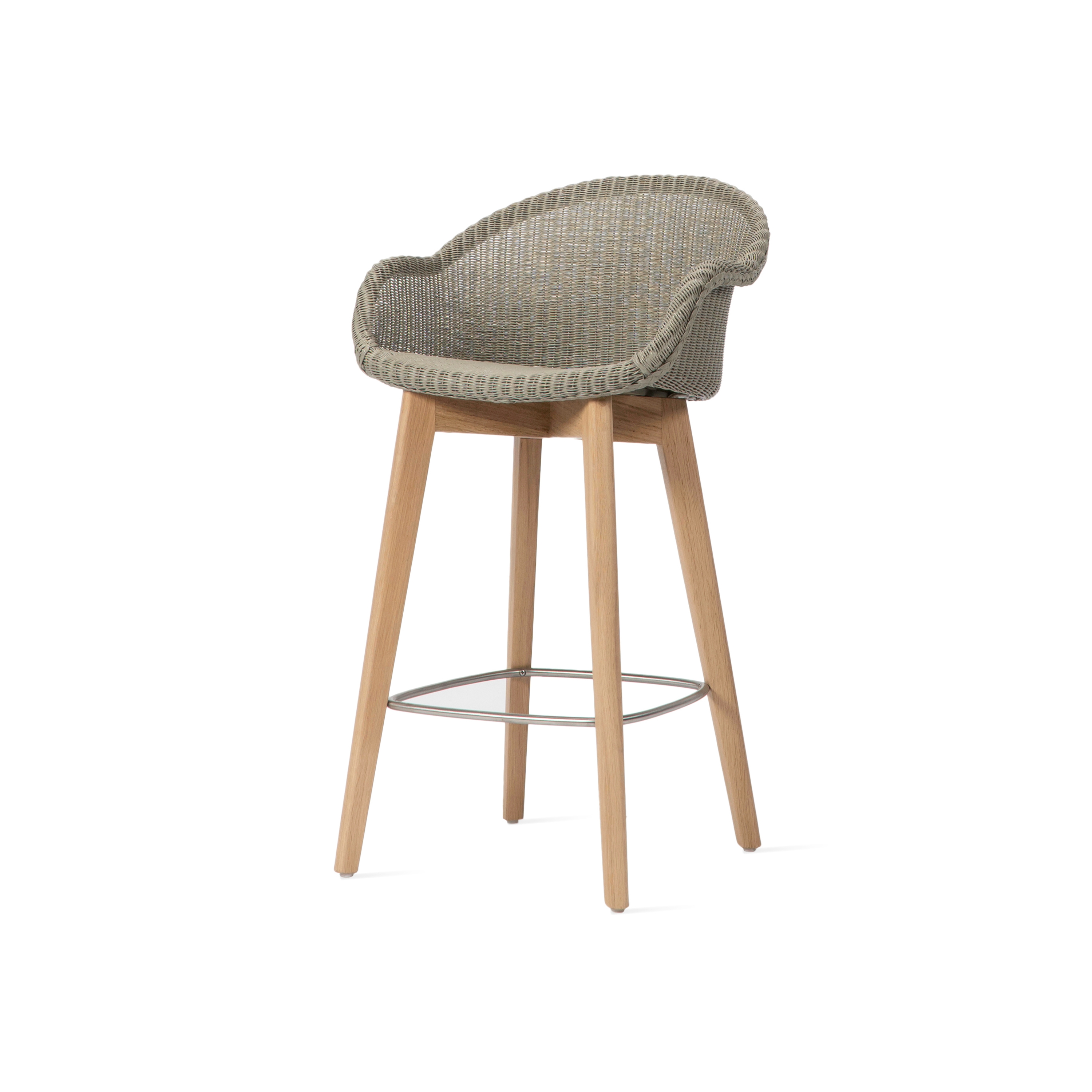 Display product Avril counter stool oak base from manufacturer Vincent Sheppard