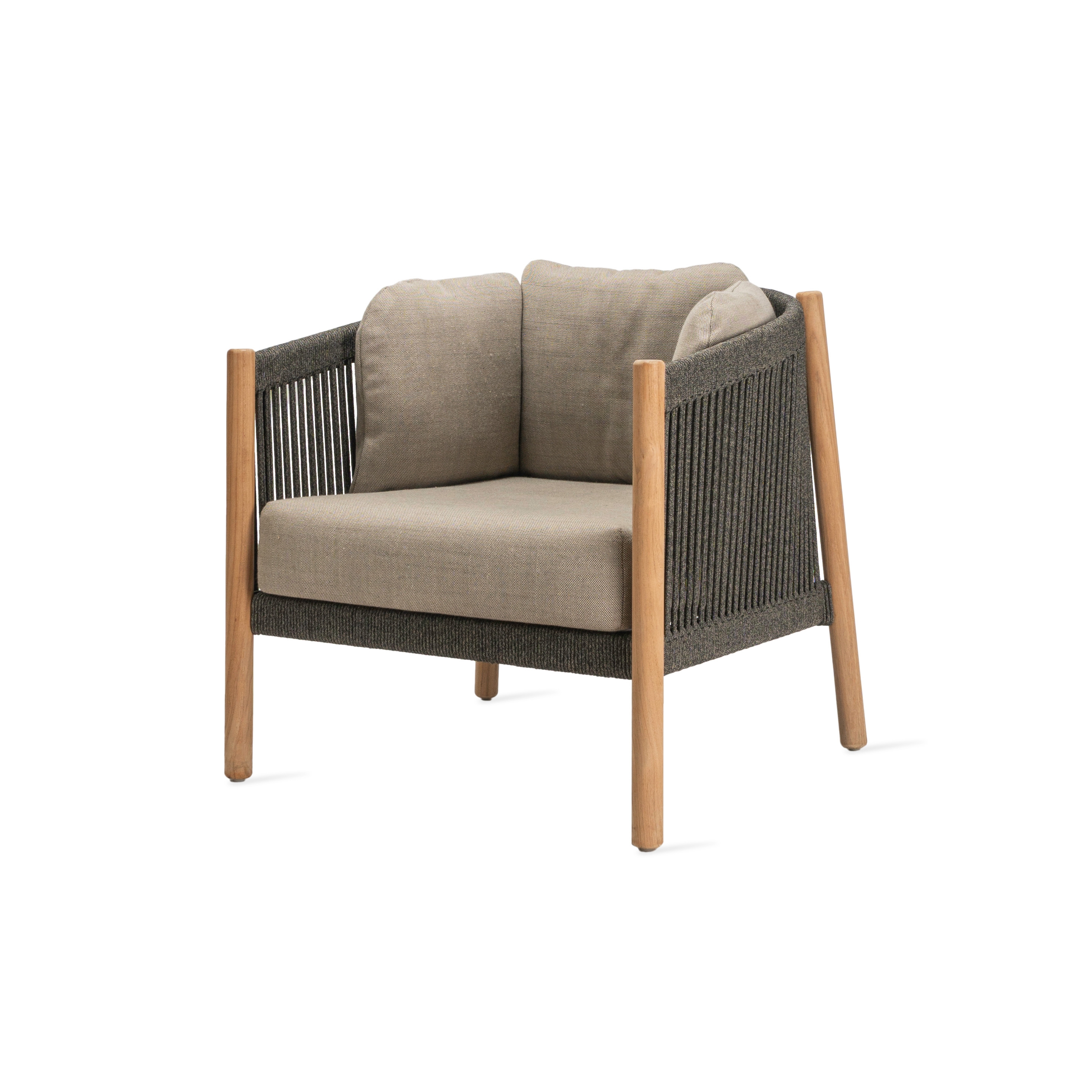 Display product Lento lounge chair from manufacturer Vincent Sheppard
