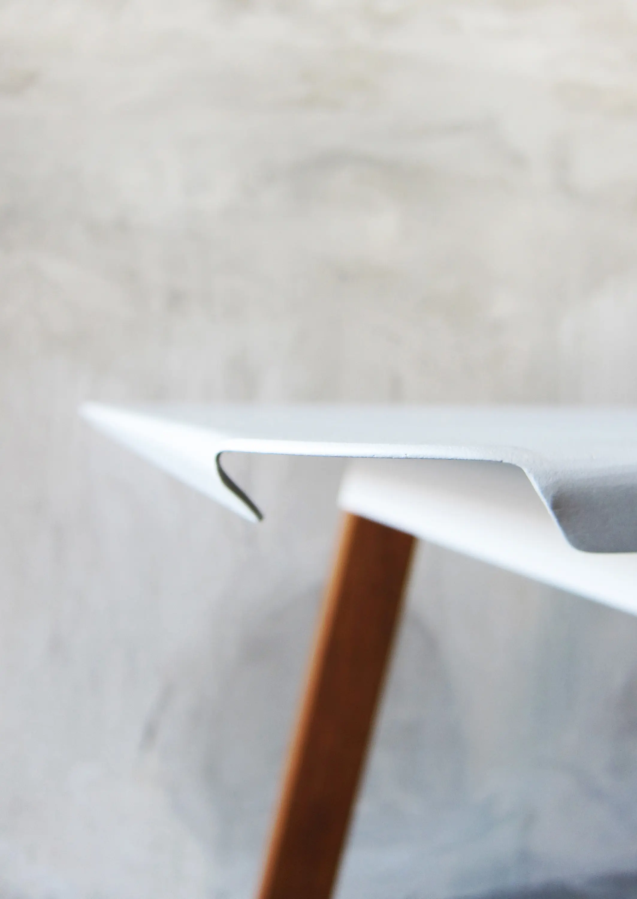 TAKEHOMEDESIGN - SIM STEEL Table