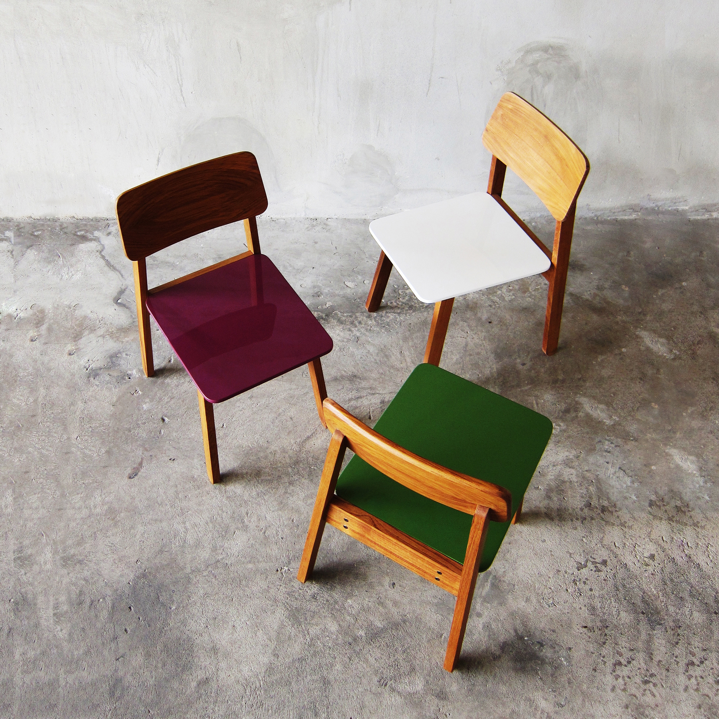 Mostra il prodotto SIM Chair del produttore TAKEHOMEDESIGN