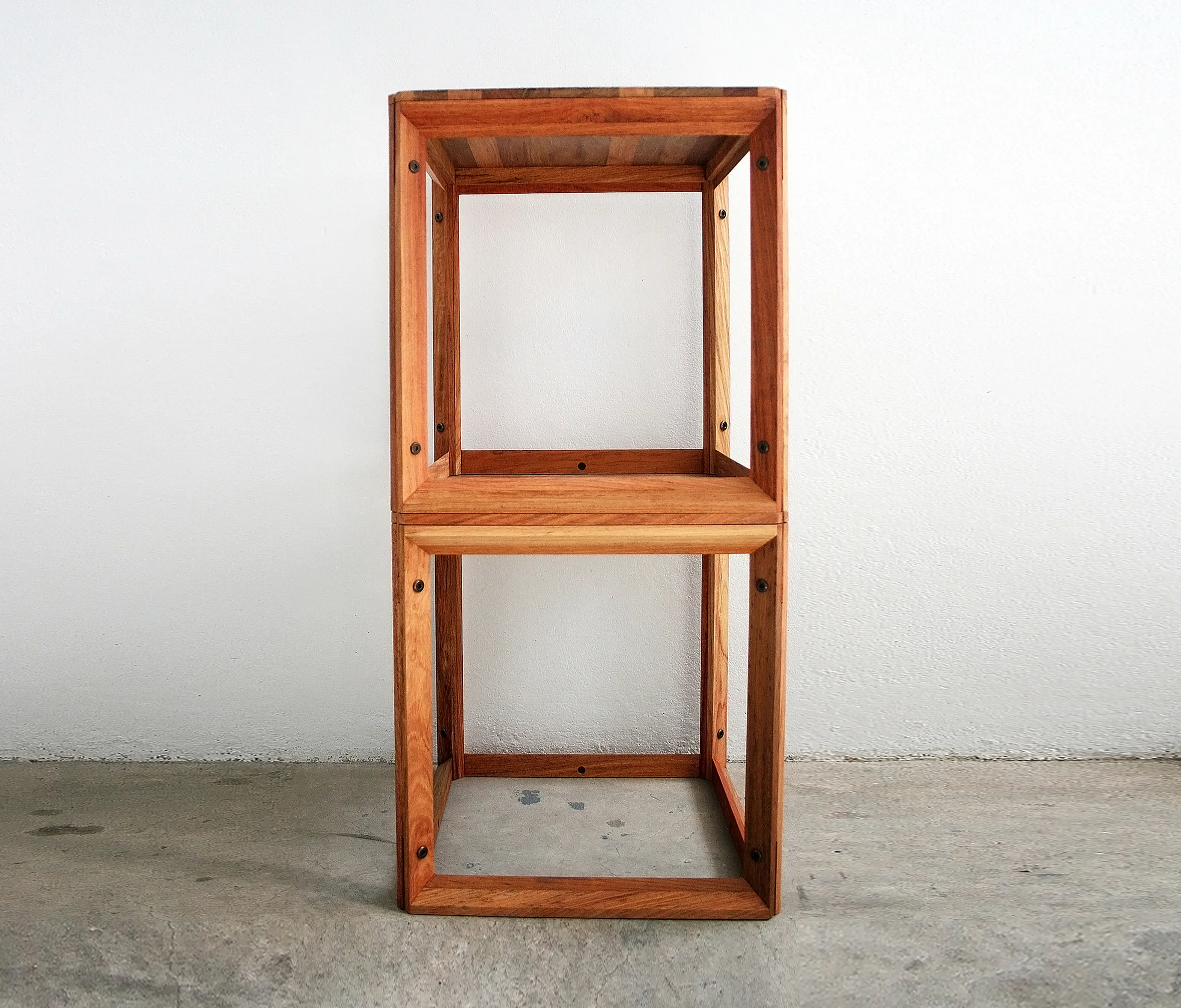 TAKEHOMEDESIGN - FRAME Shelf/Side table