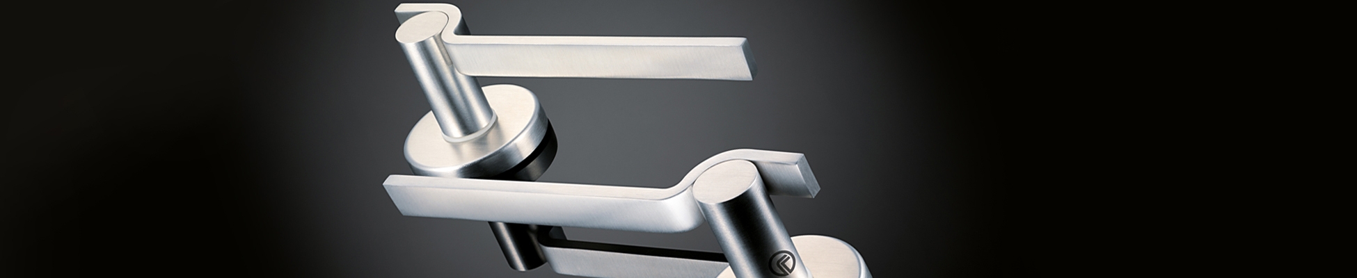 Discover the world of manufacturer Valli&Valli