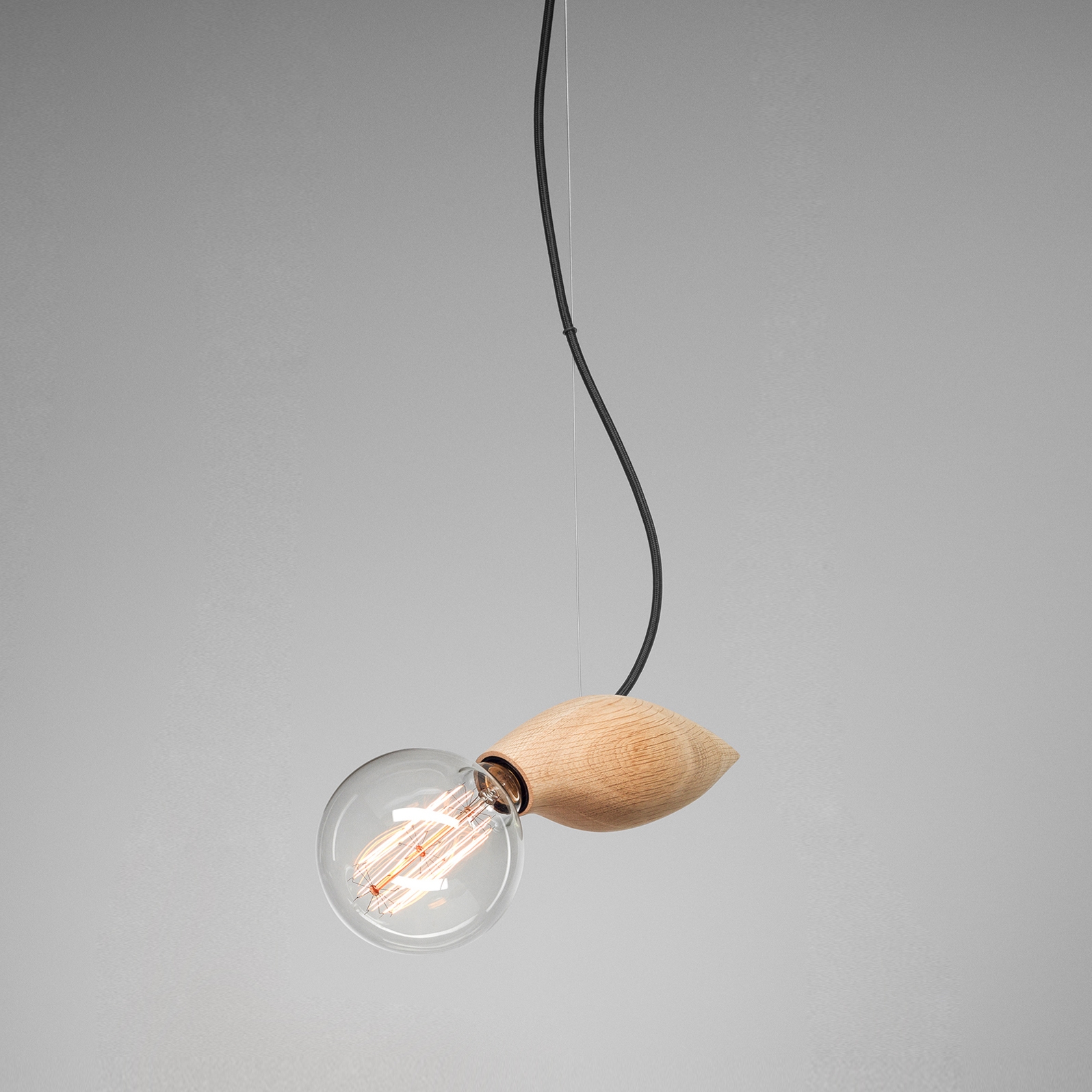 Produkt Swarm Lamp des Herstellers Jangir Maddadi Design Bureau anzeigen