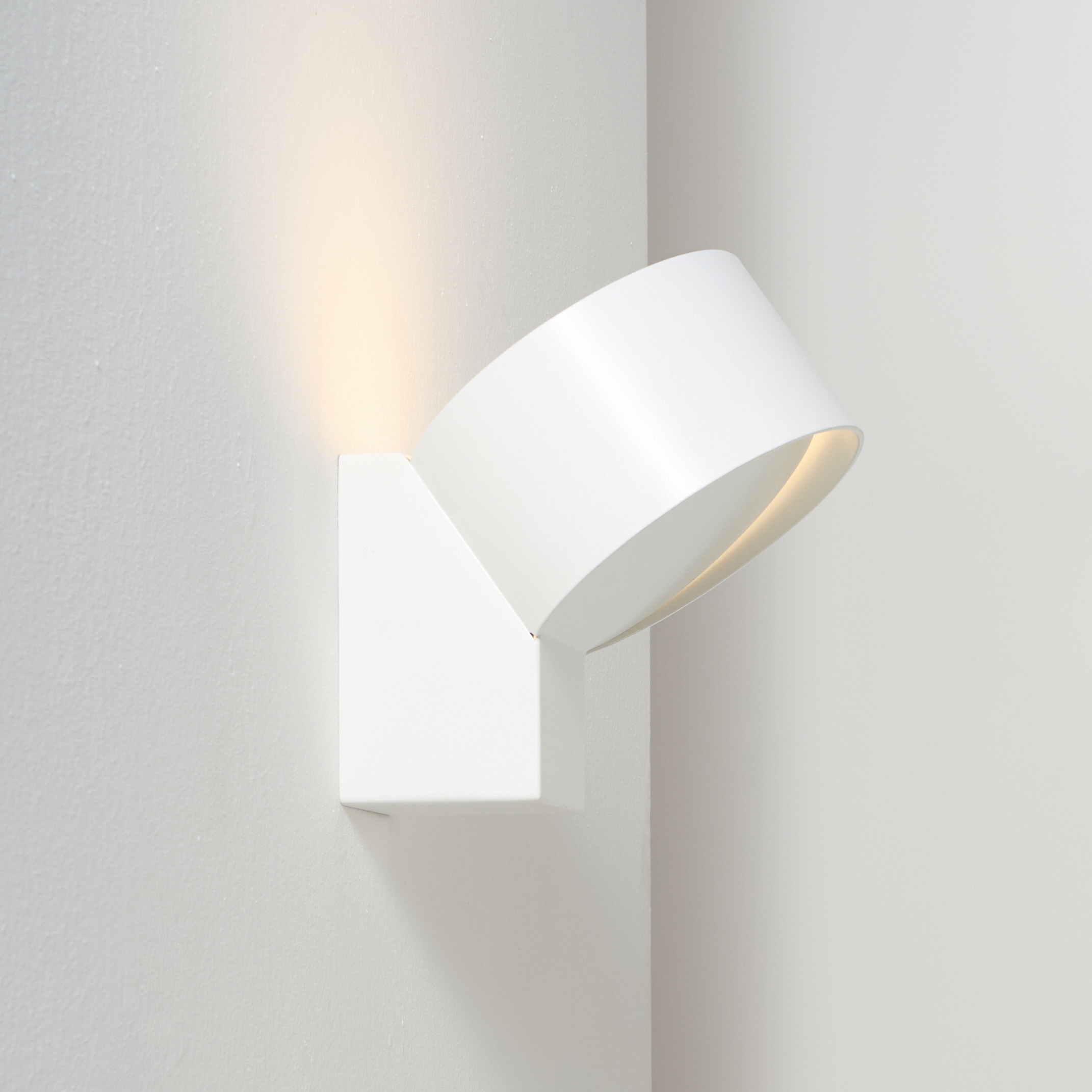 Produkt Rei | Wall des Herstellers Zava Srl anzeigen