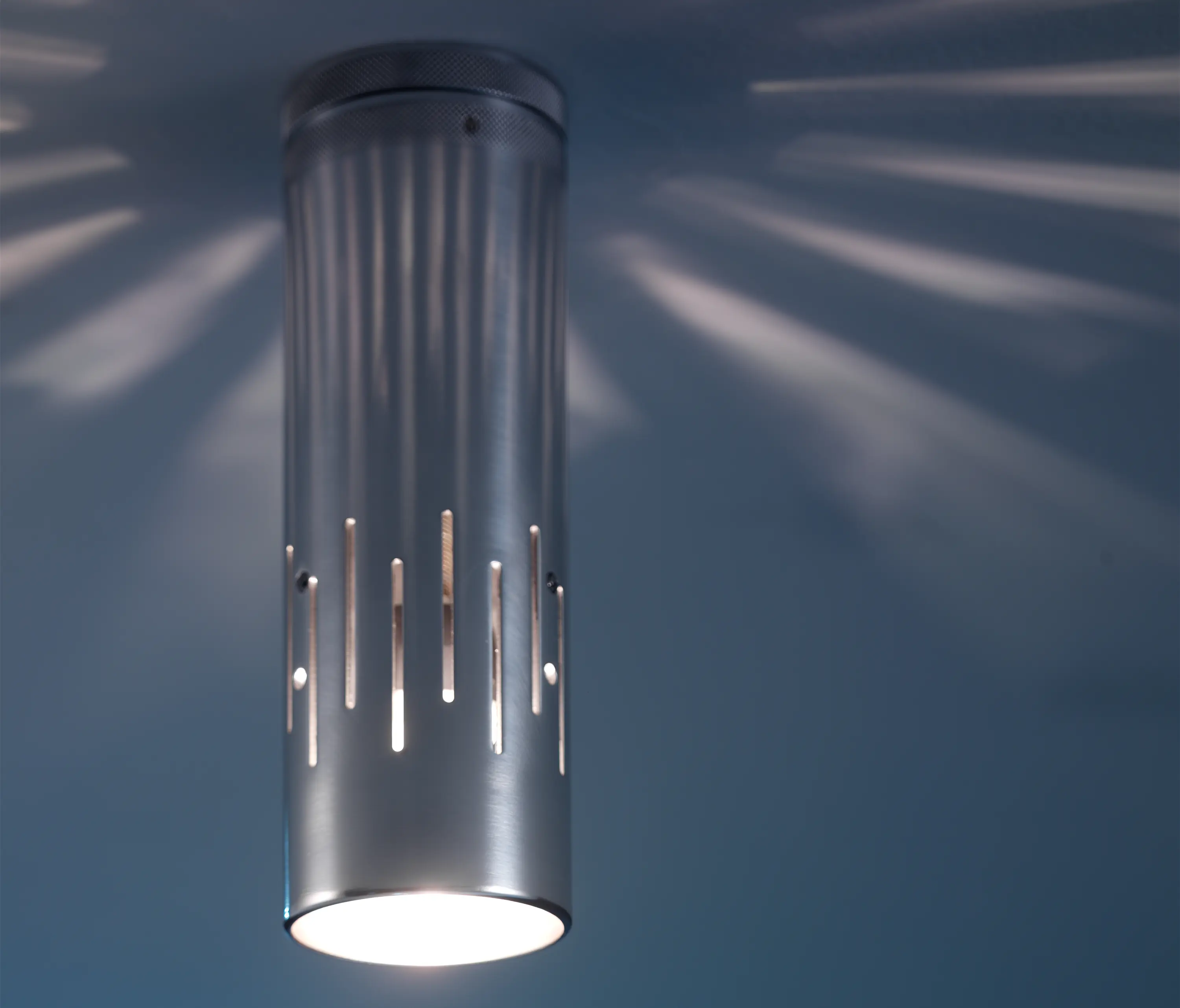 Vesoi - C-yl ceiling