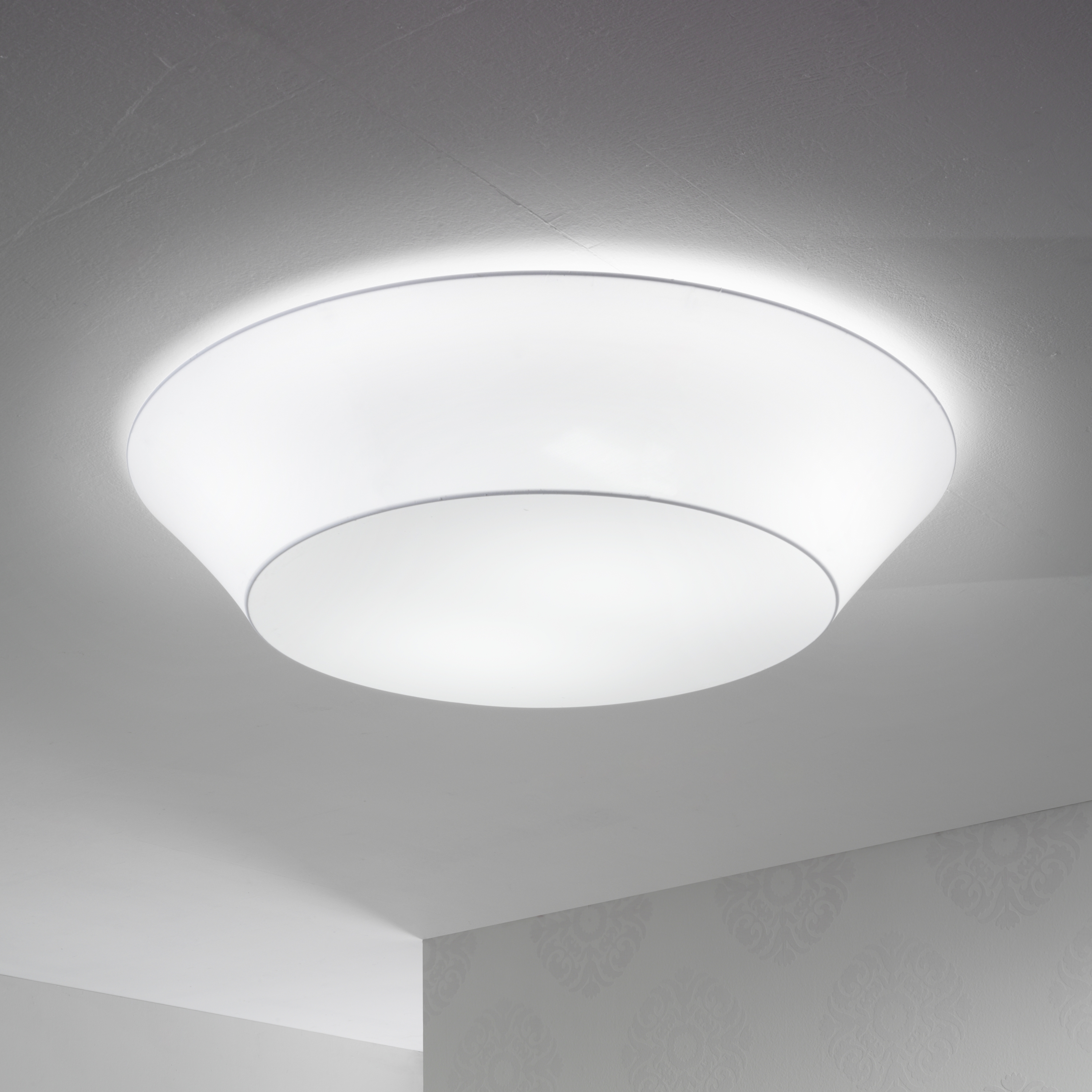 P-tondo ceiling