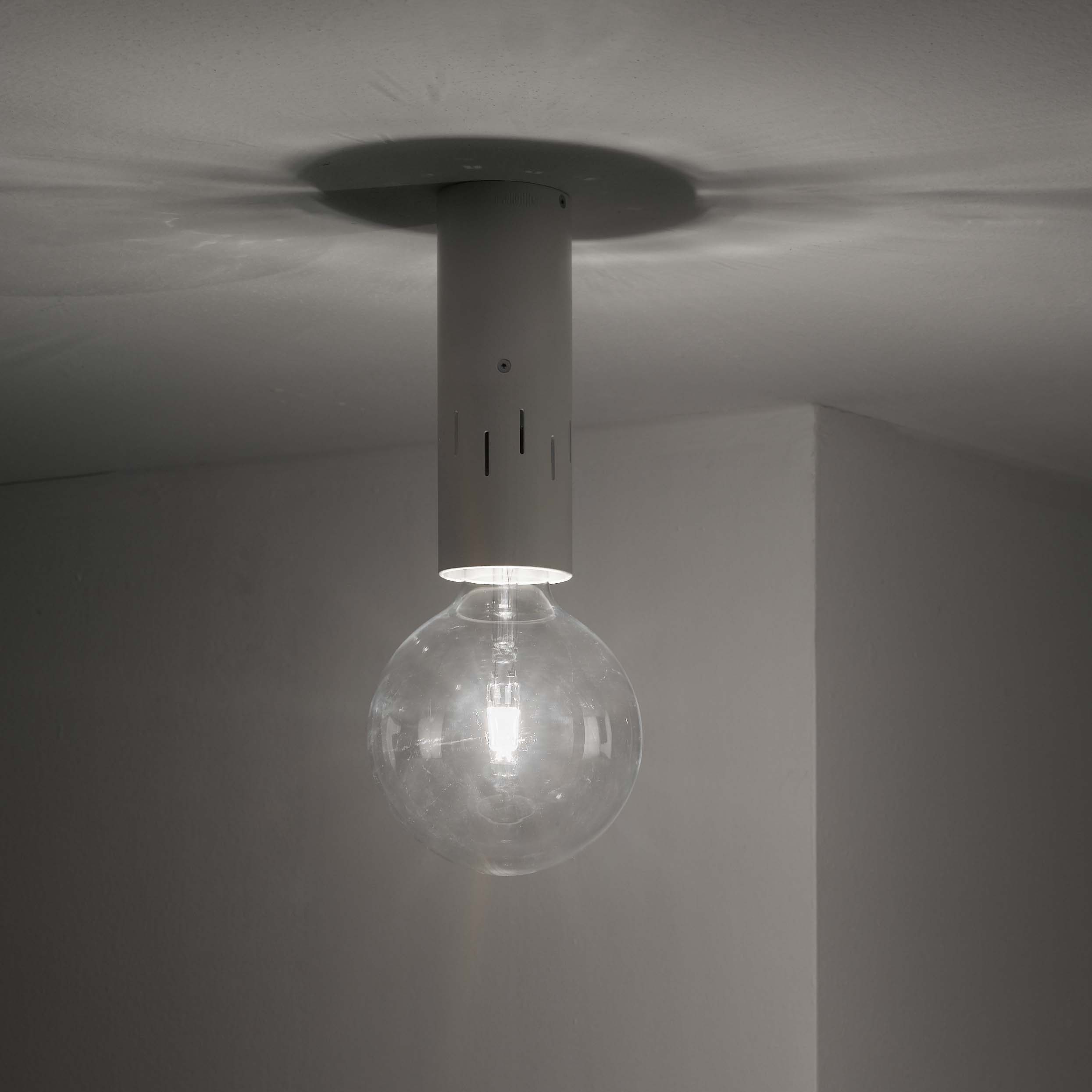 C-yl ceiling