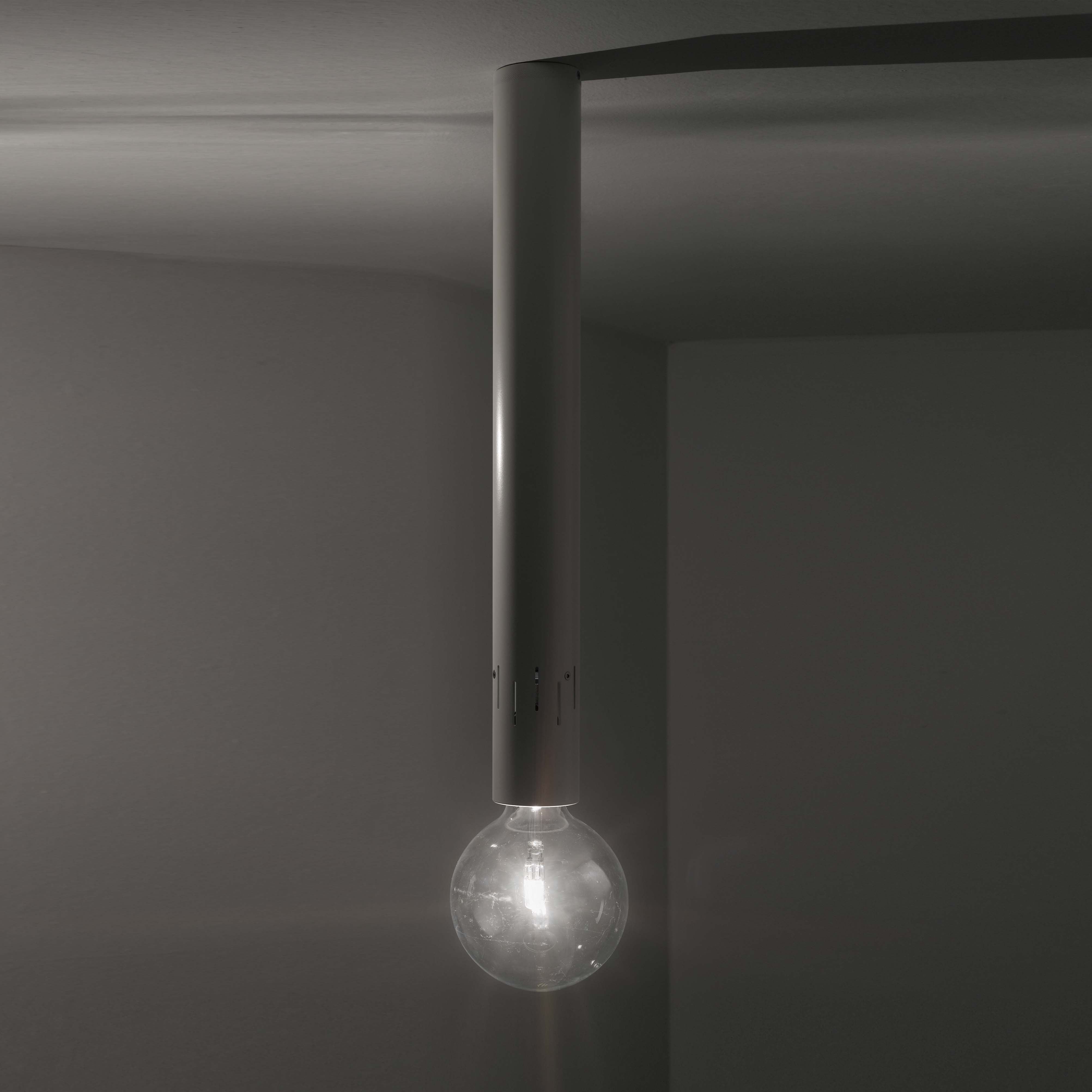 C-yl ceiling