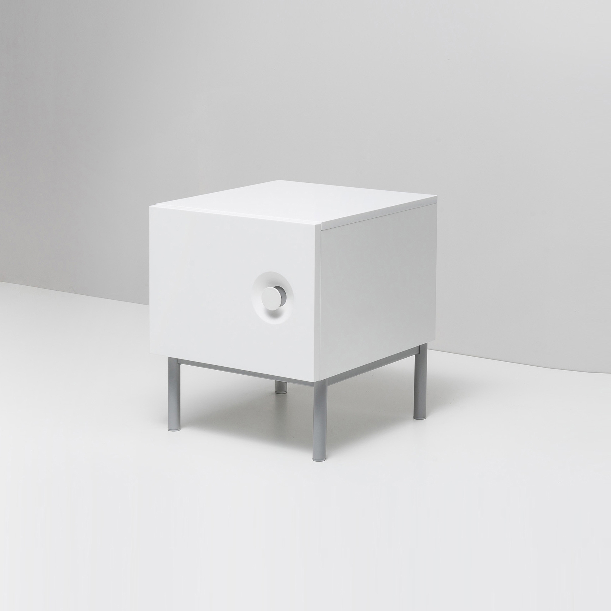 Produkt ELLA. Bedside des Herstellers Miior anzeigen