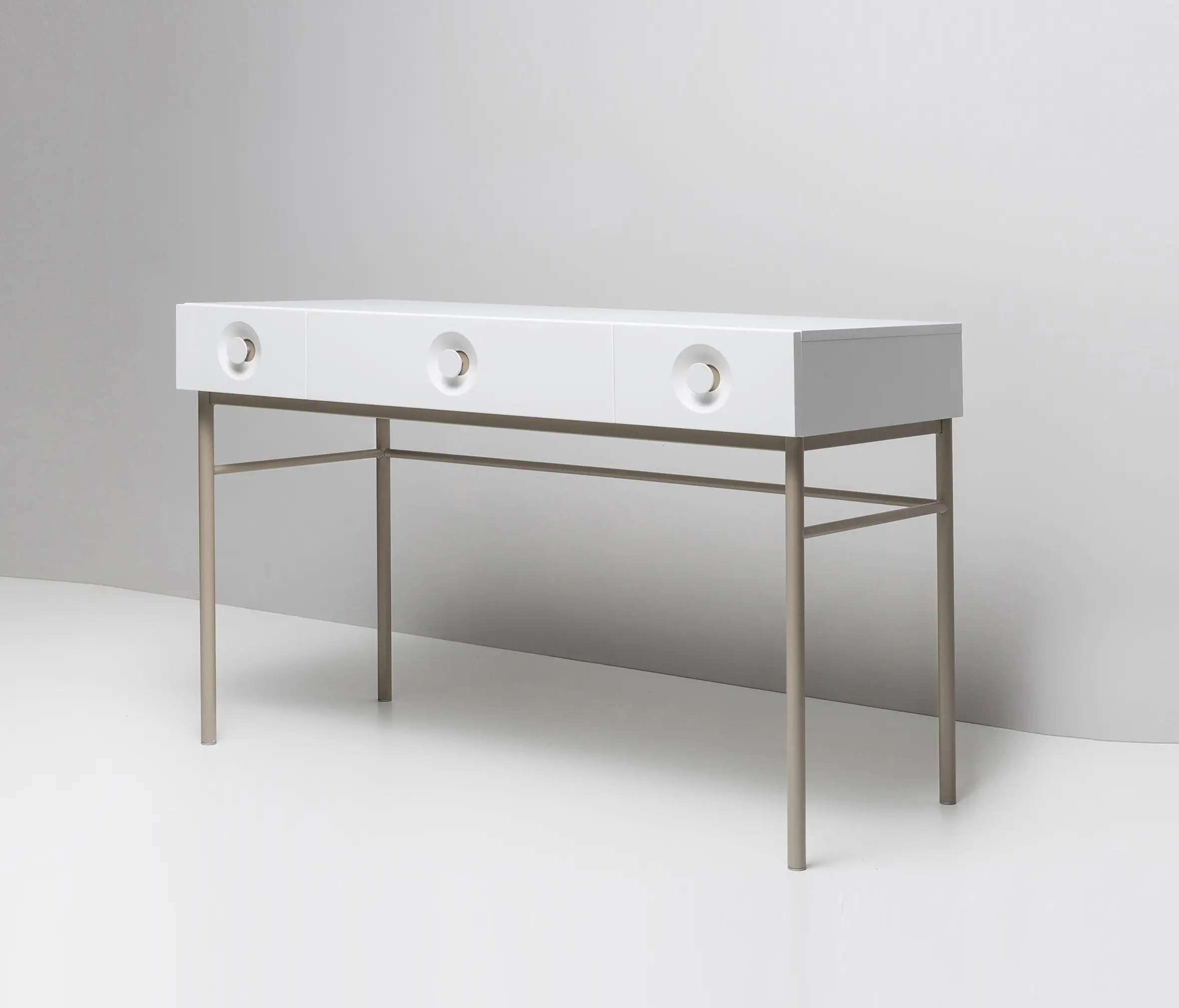 Miior - ELLA. Dressing Table