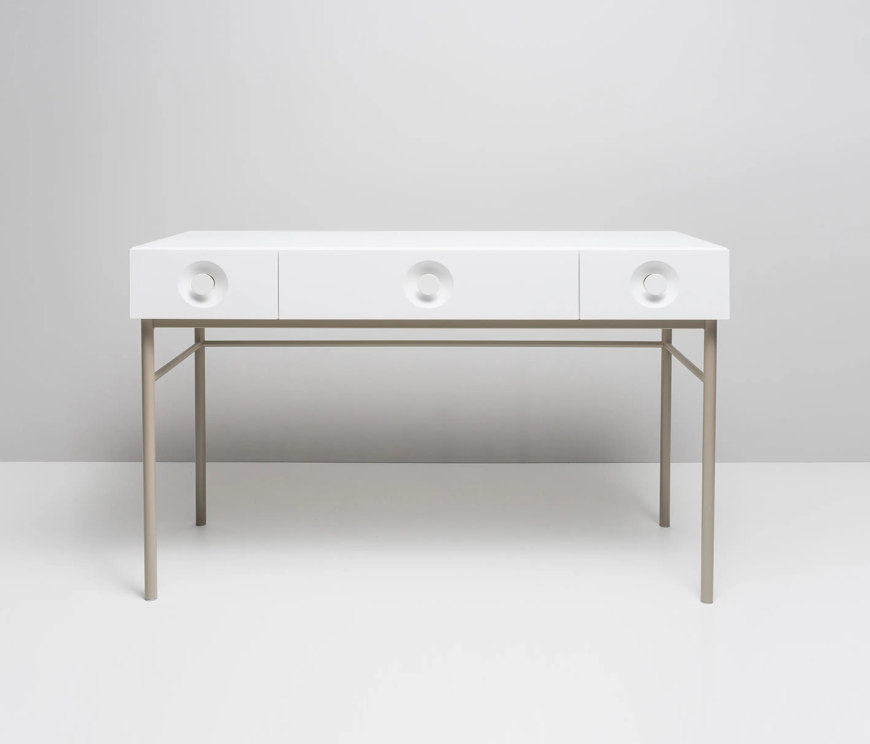 Miior - ELLA. Dressing Table
