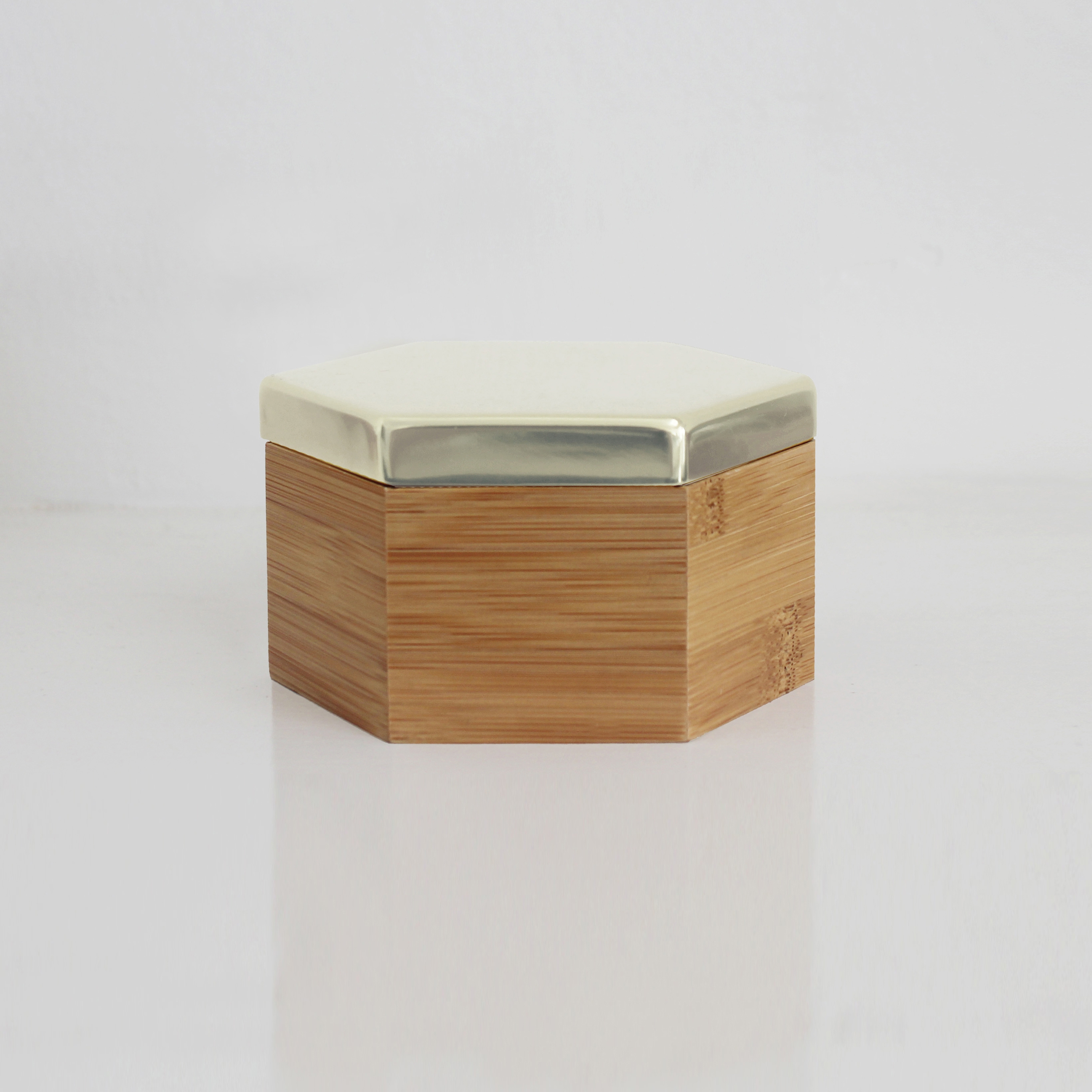 Produkt Hex Box Medium Mirror des Herstellers Evie Group anzeigen
