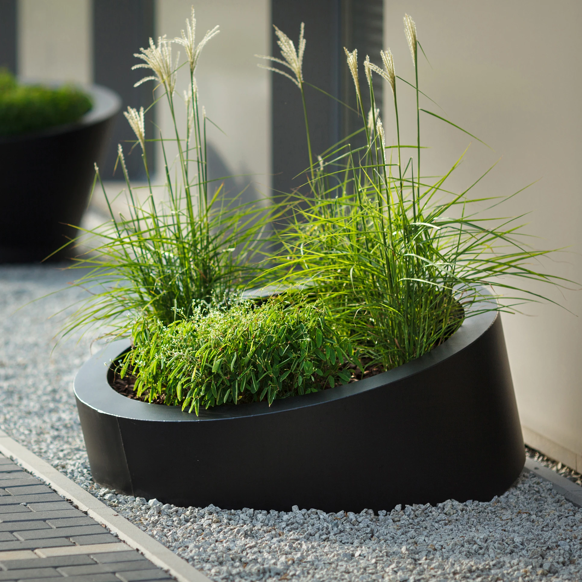 PLANT POTS