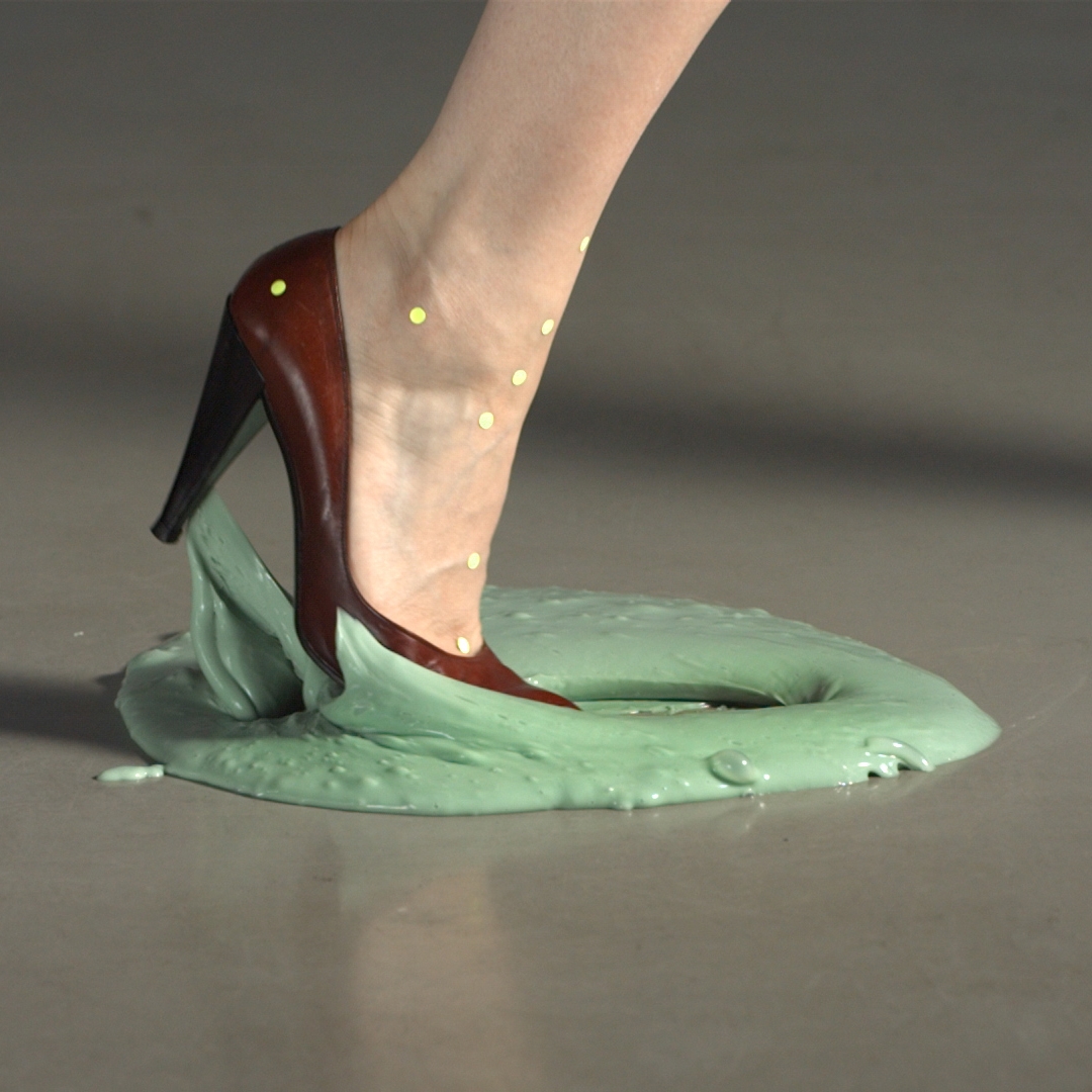 Mostra il prodotto Material Compulsion del produttore Crafts Council