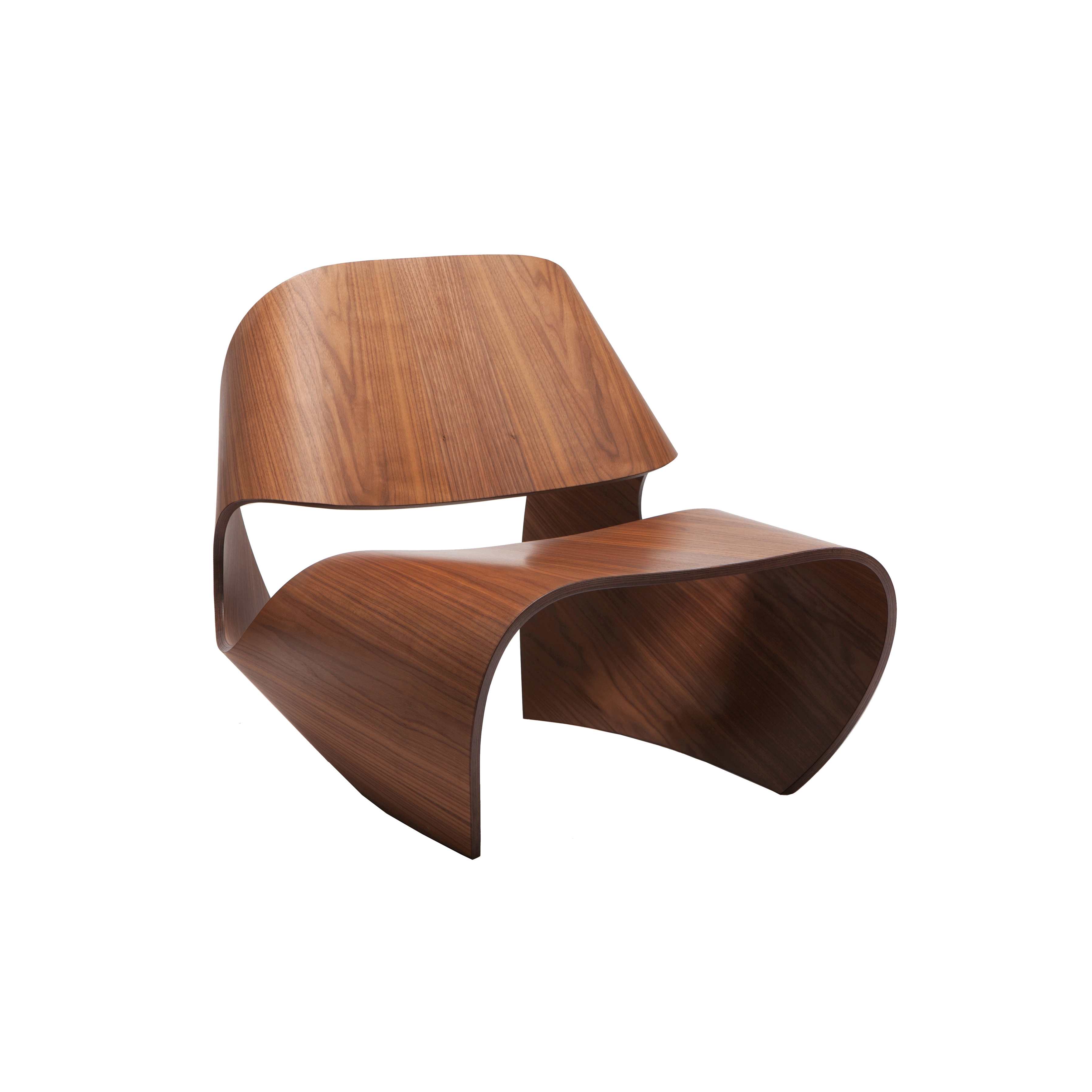 Afficher le produit Cowrie Chair du fabricant Made in Ratio
