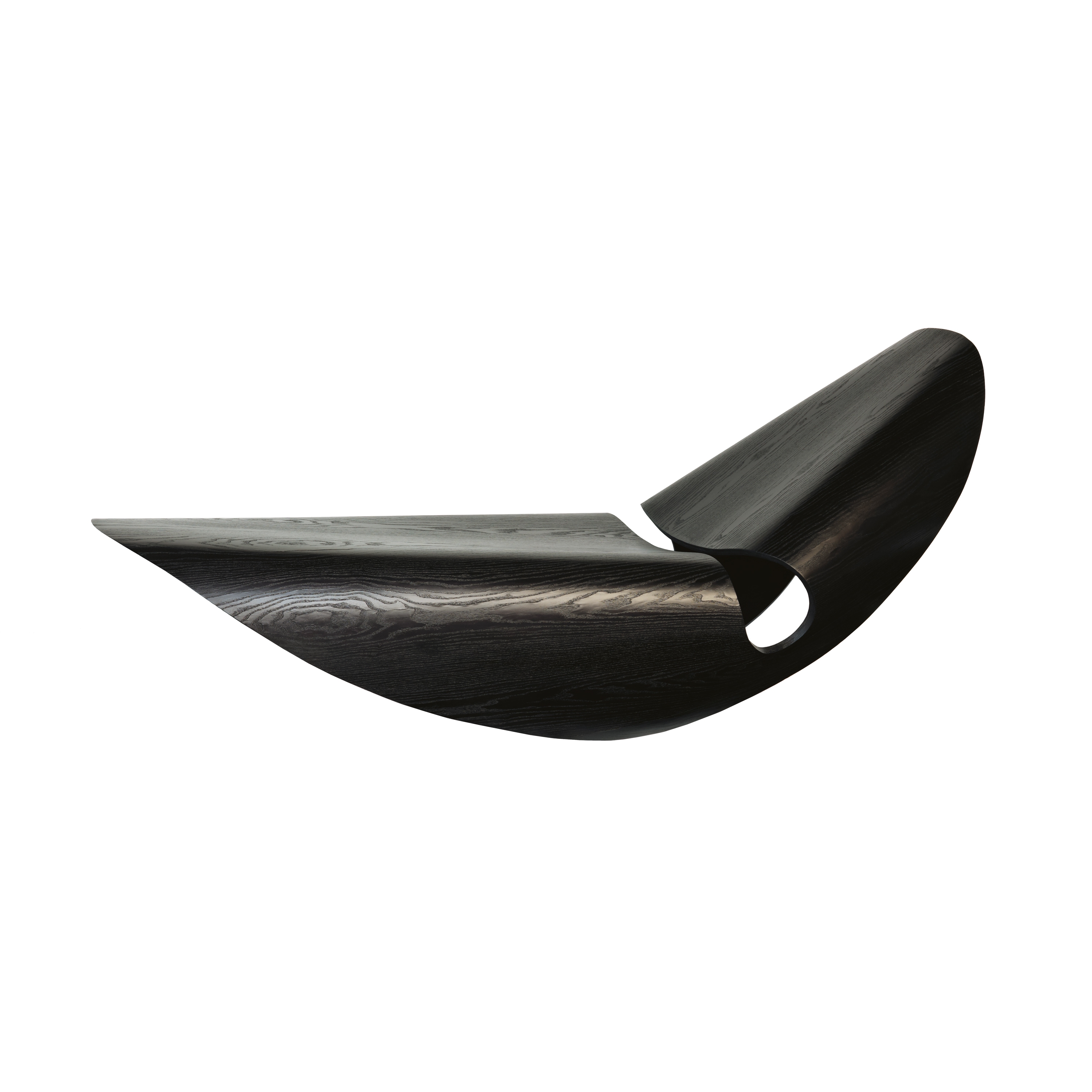 Afficher le produit Cowrie Rocker du fabricant Made in Ratio
