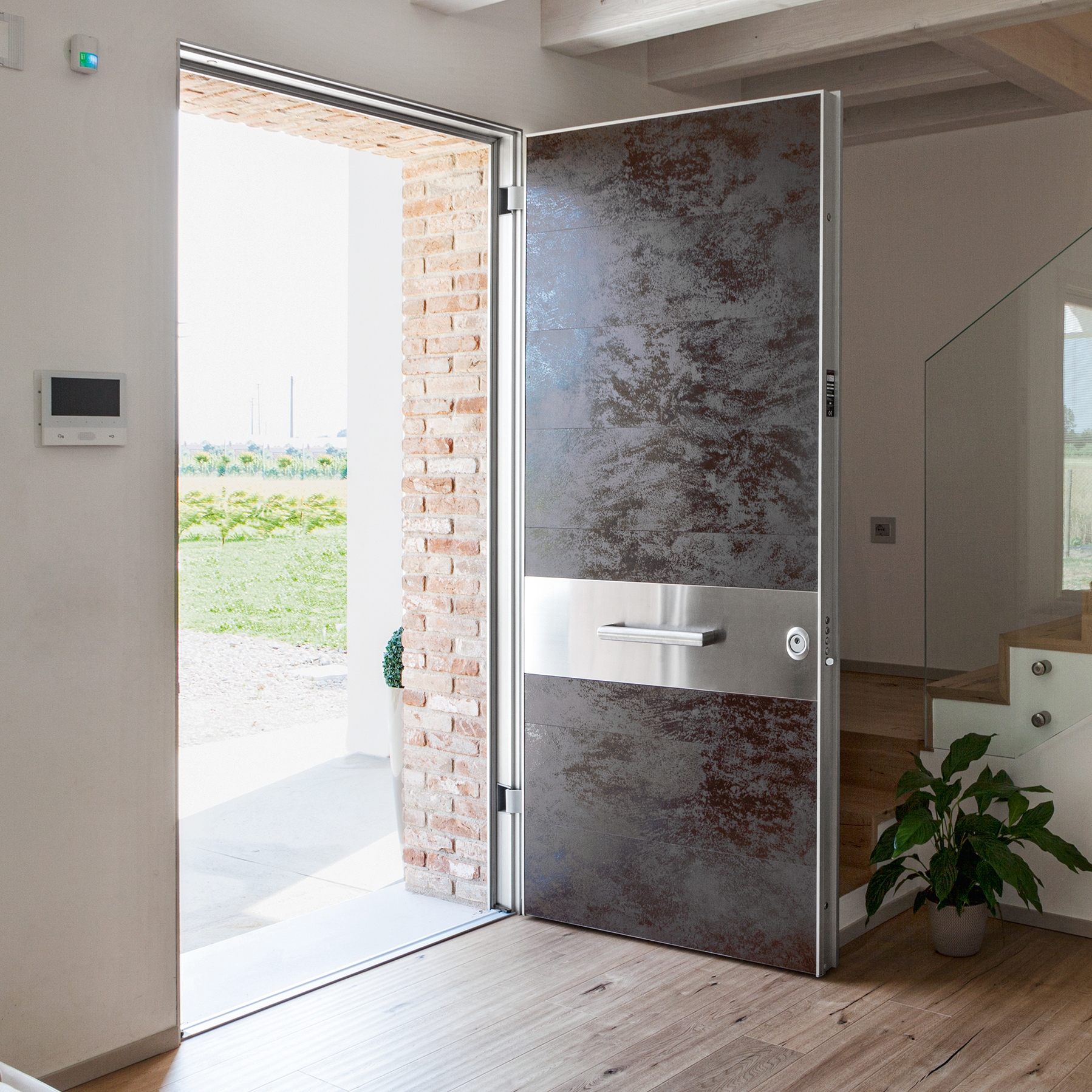Display product Tekno | The safety door with concealed hinges from manufacturer Oikos Venezia – Architetture d’ingresso