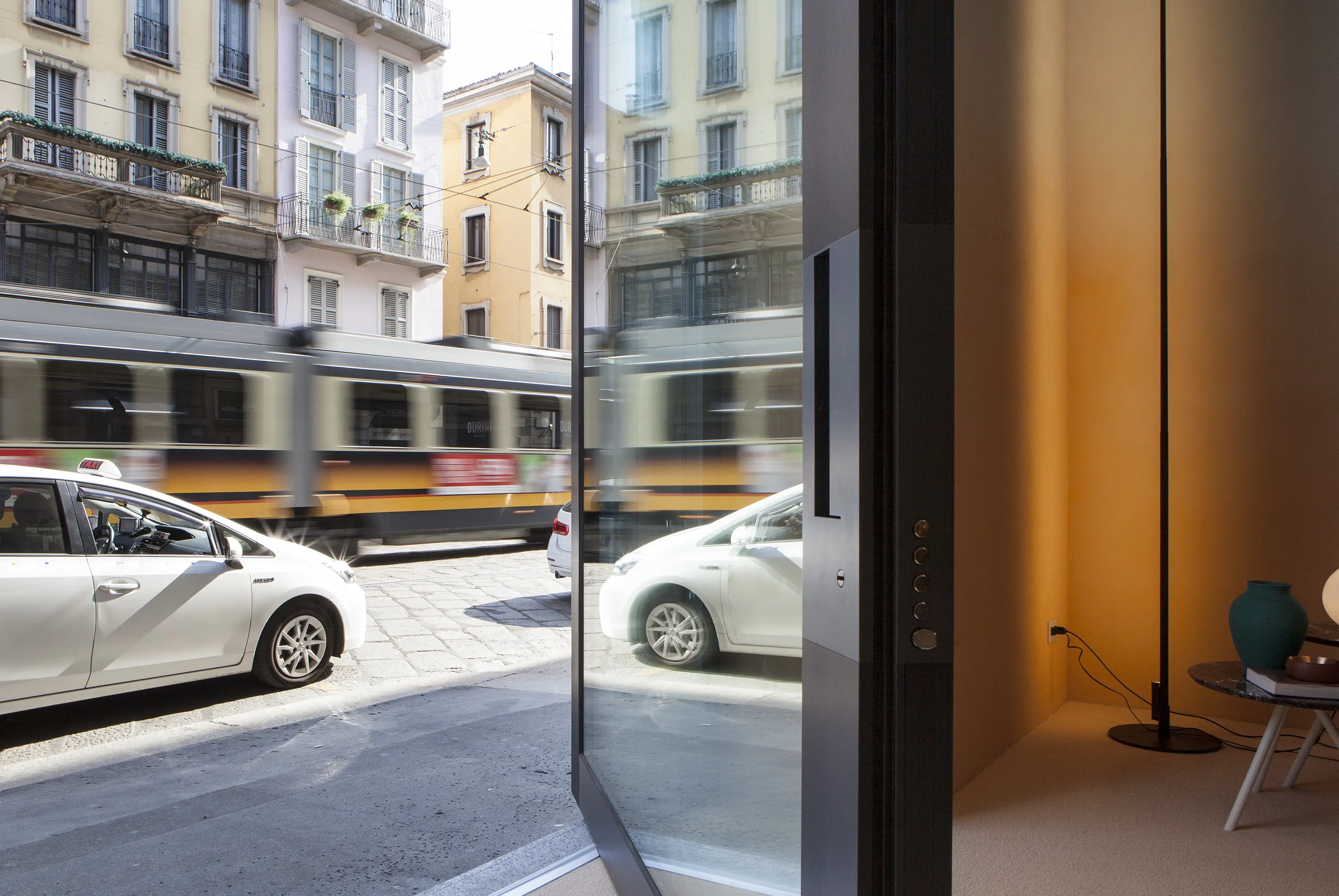Oikos Venezia – Architetture d’ingresso - Nova | Sicherheitstür aus Aluminium und Glas