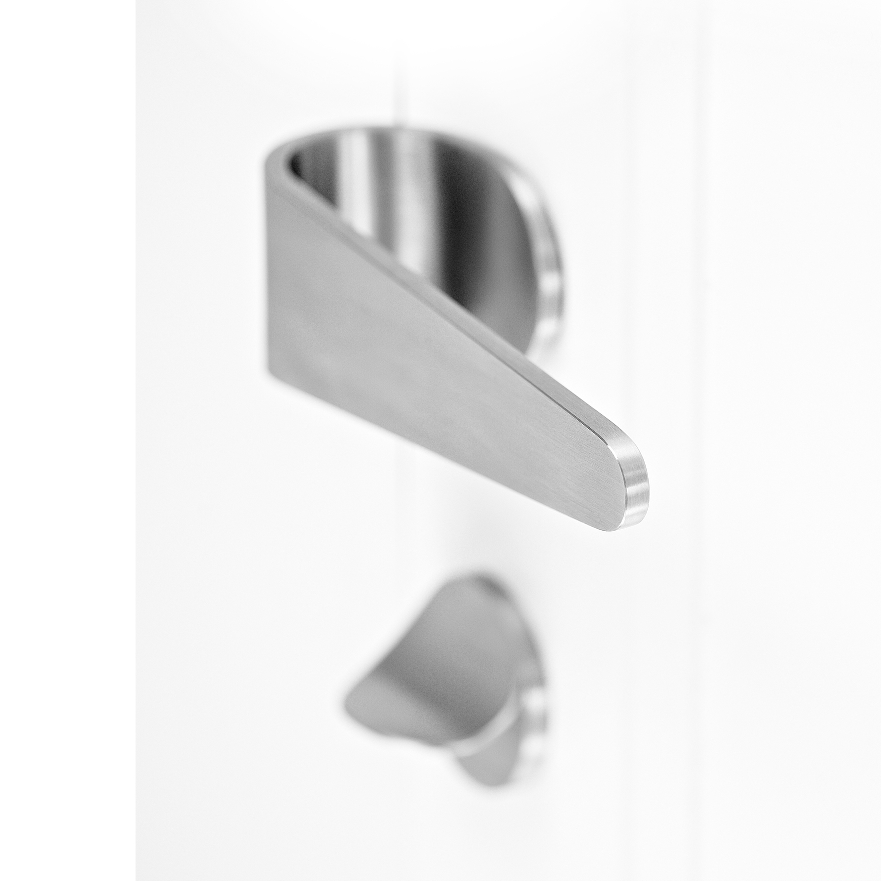 DOOR FITTINGS