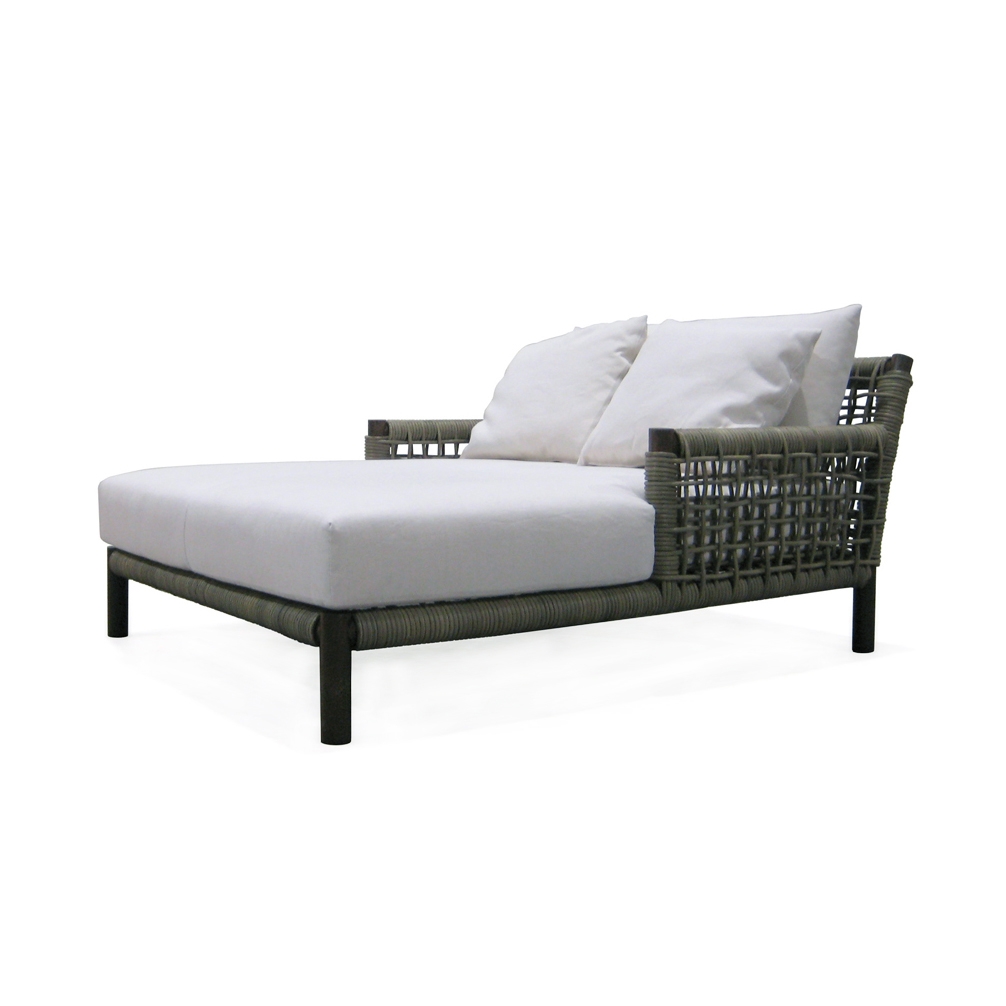 Mostra il prodotto Phuket Loveseat daybed del produttore Yothaka