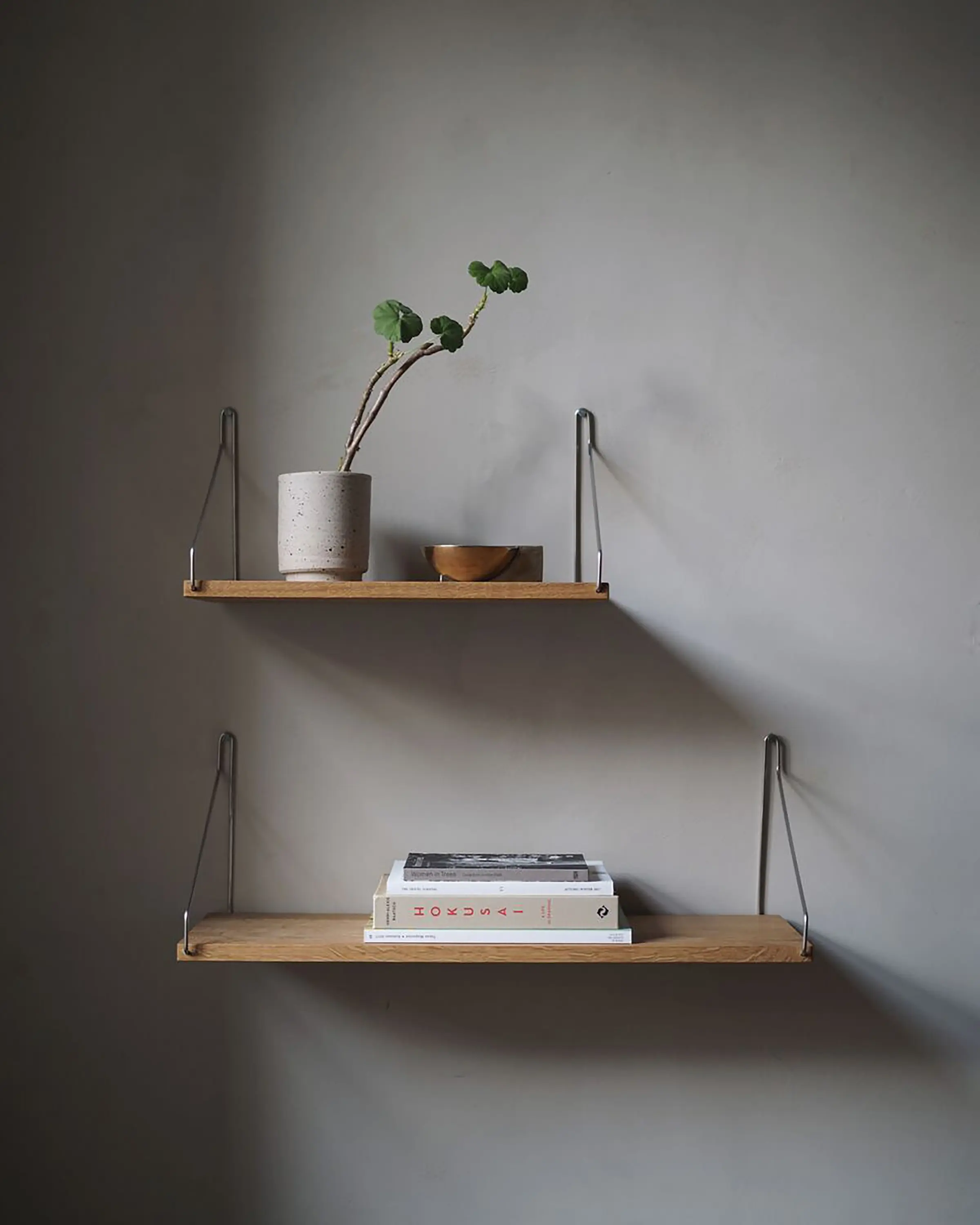 Frama - Shelf Dark Oiled | 80w-20d Brass Brackets