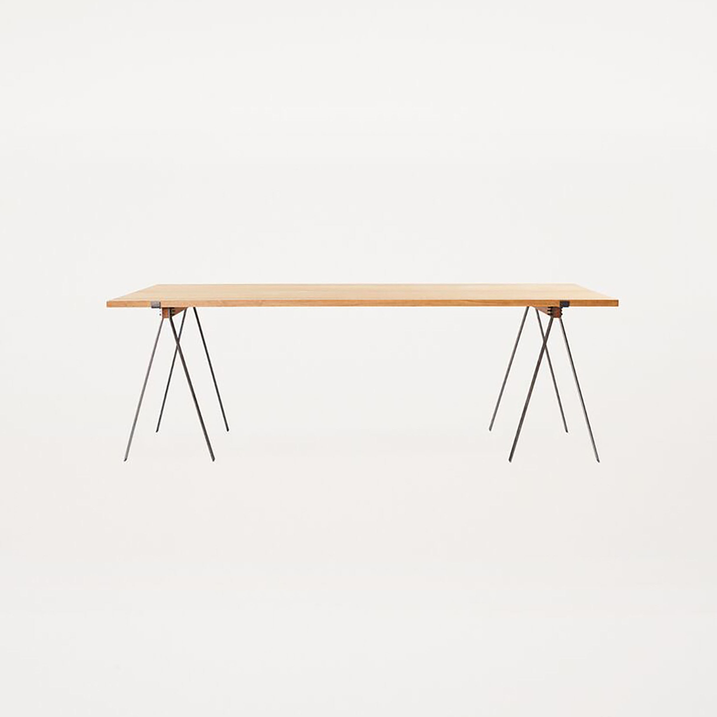 Mostrar el producto F56 Trestle Table | incl planks del fabricante Frama