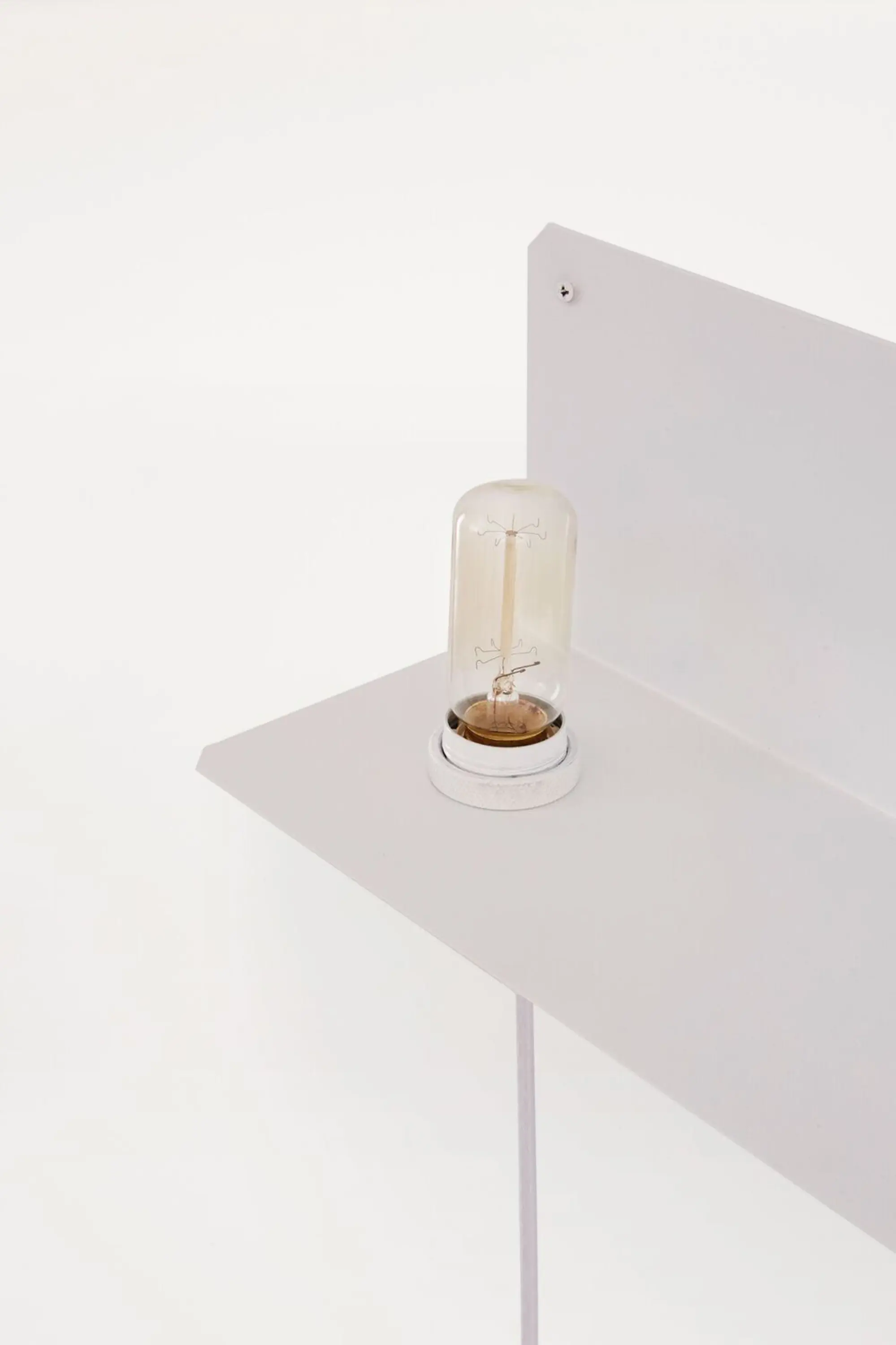 Frama - 90° Wall White