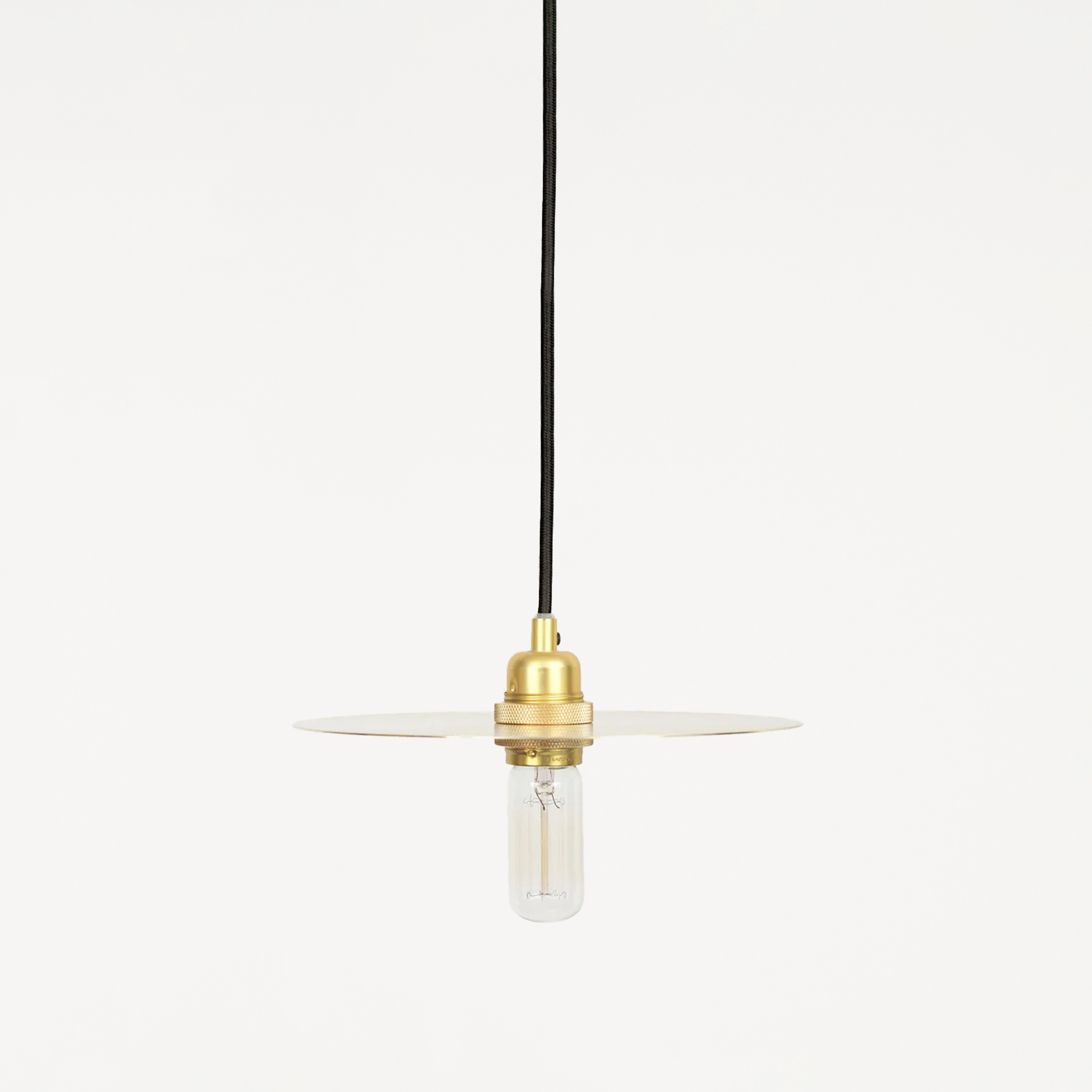 Mostrar el producto Circle | medium | brass del fabricante Frama