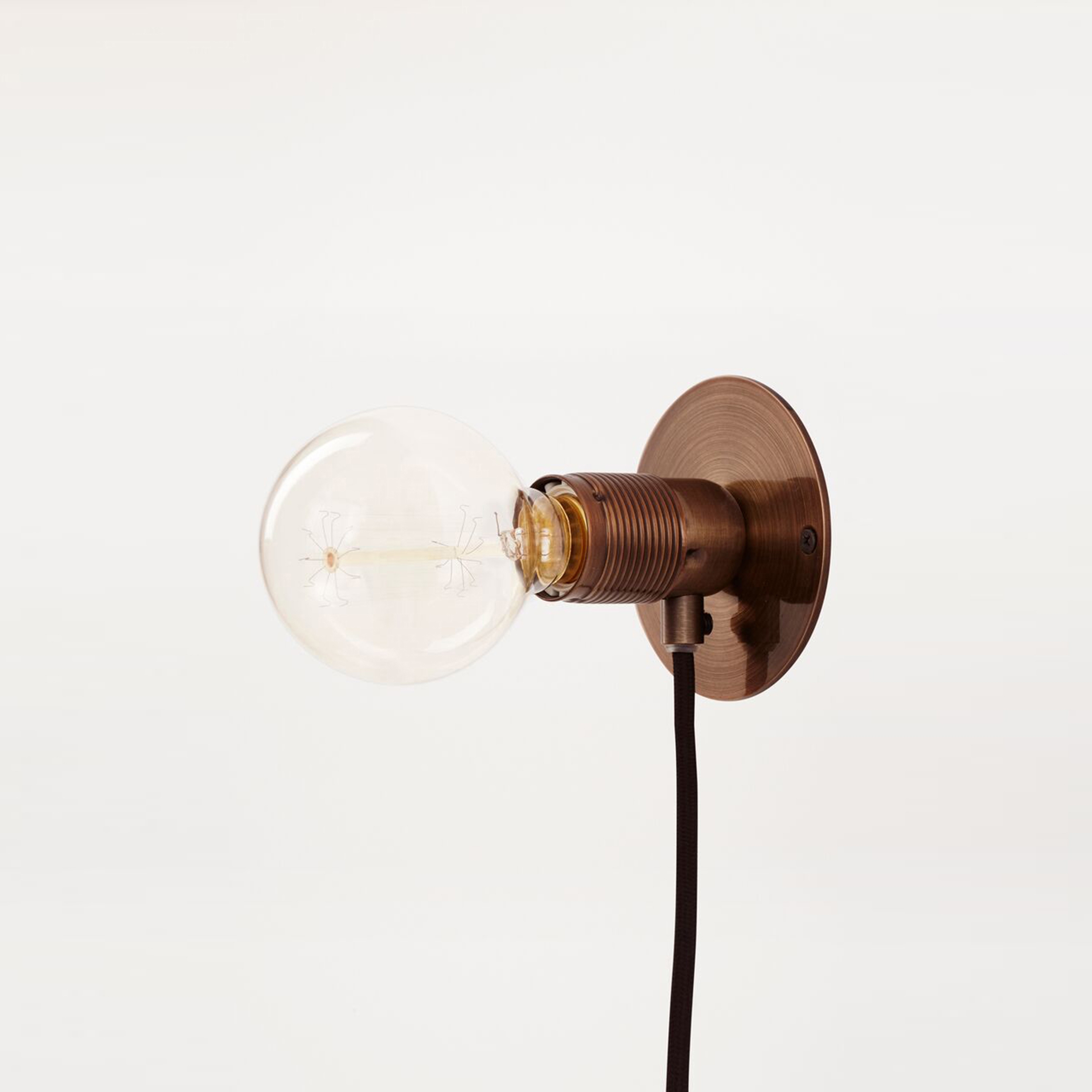 Mostrar el producto E27 Wall Bronze small del fabricante Frama