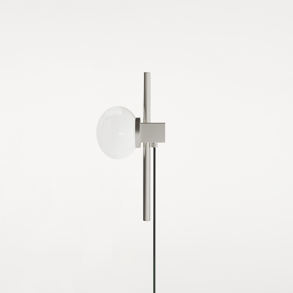 Mostrar el producto Ovoid wall lamp | Stainless Steel | Single del fabricante Frama