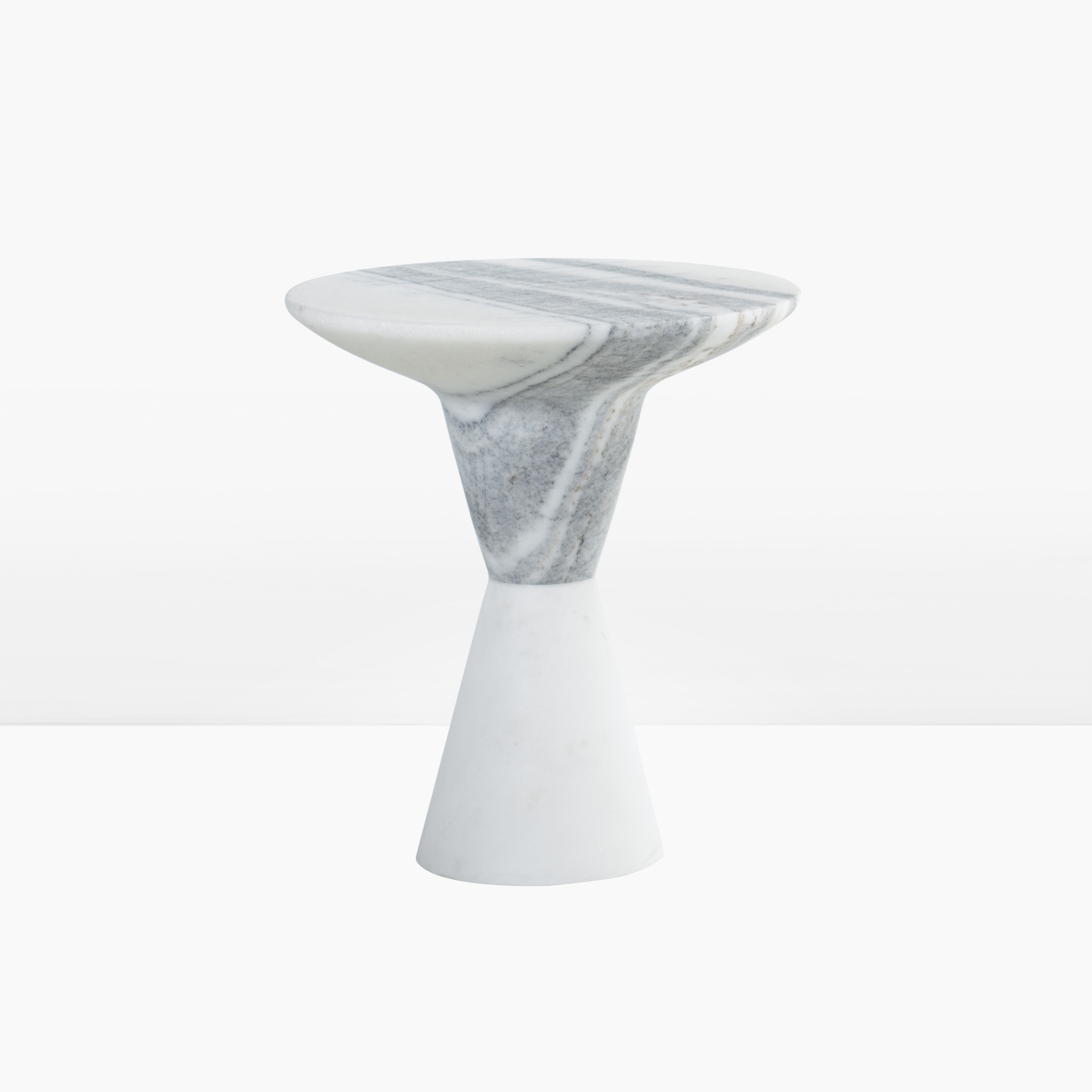 Vertoon produk DeMarco Occasional Table van vervaardiger Khouri Guzman Bunce Lininger