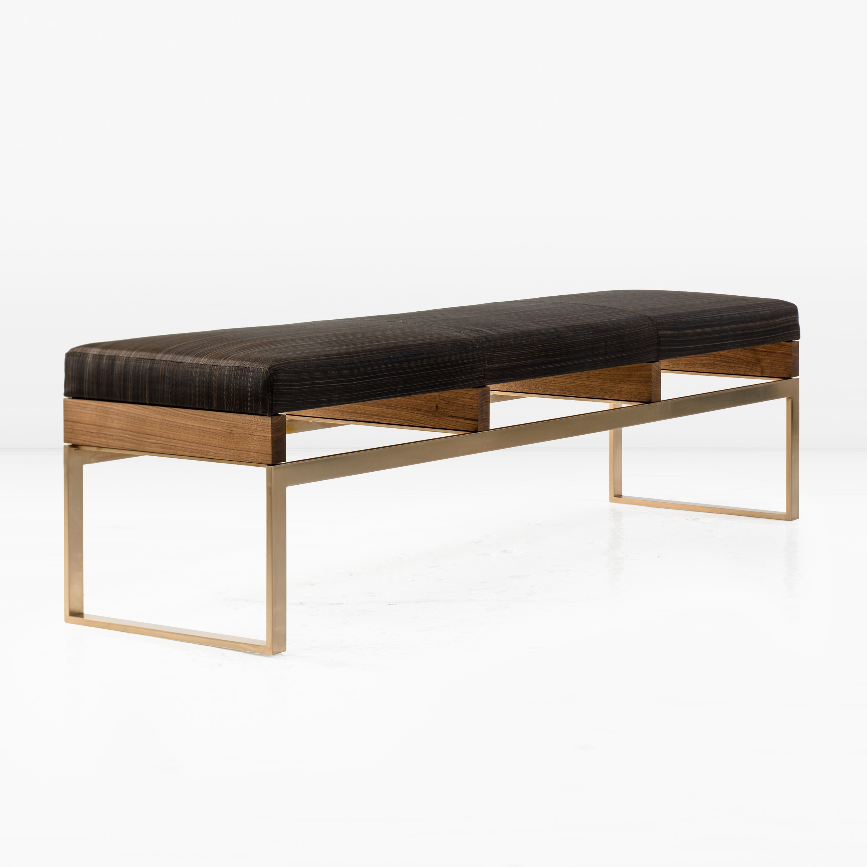 Vertoon produk Maxim Bench van vervaardiger Khouri Guzman Bunce Lininger