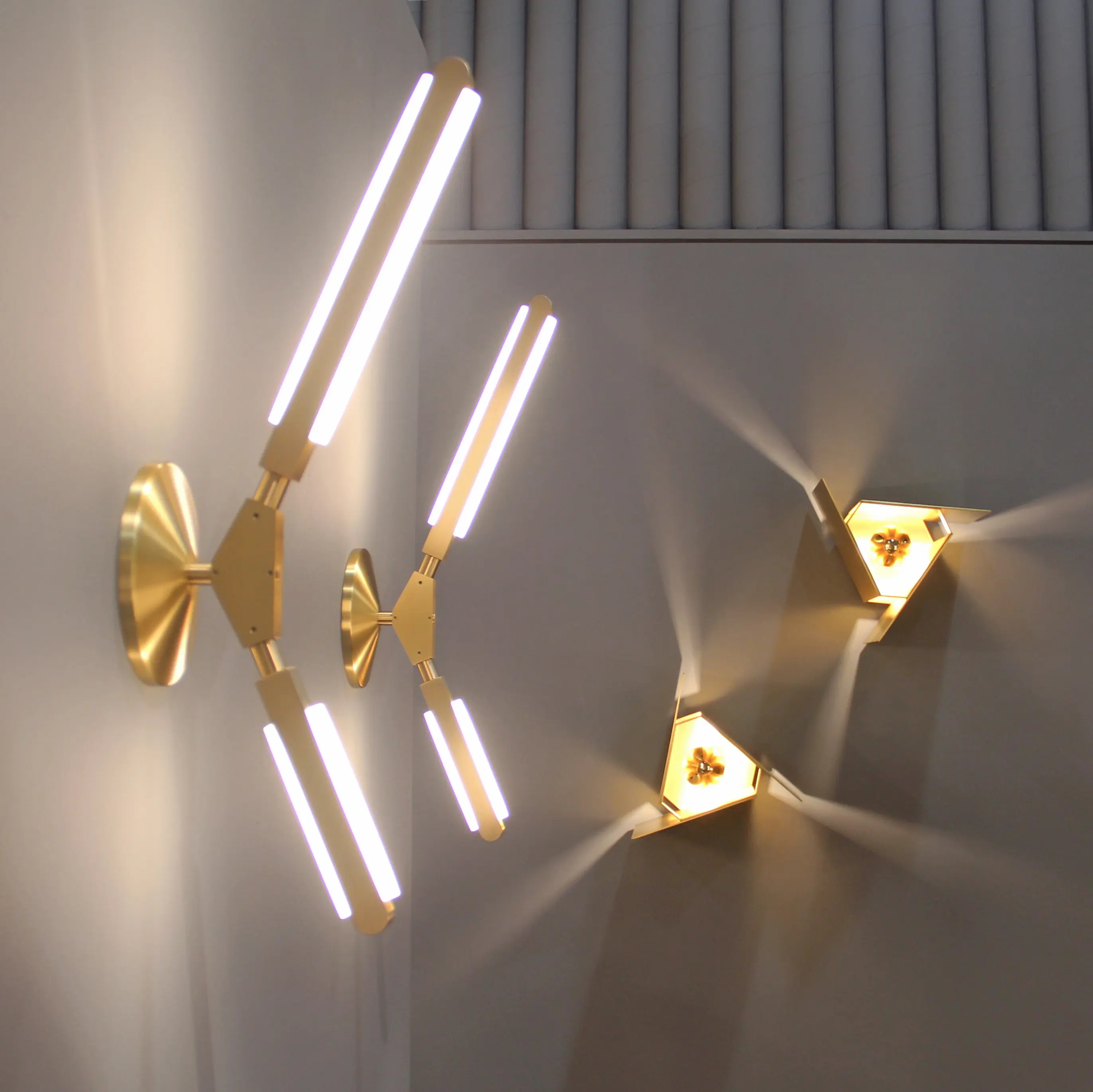 PELLE - Pris ‘K’ Sconce