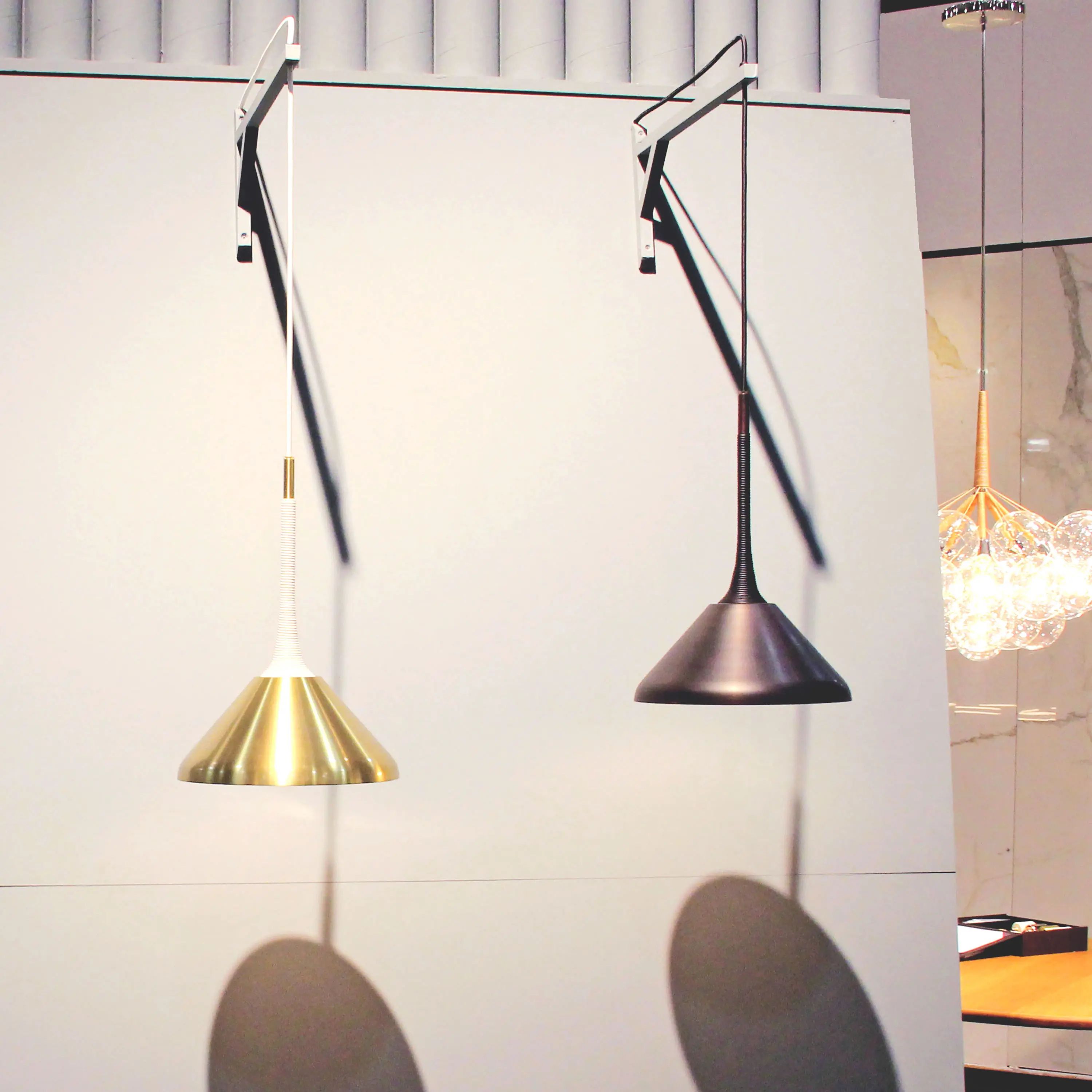 PELLE - Stem Light