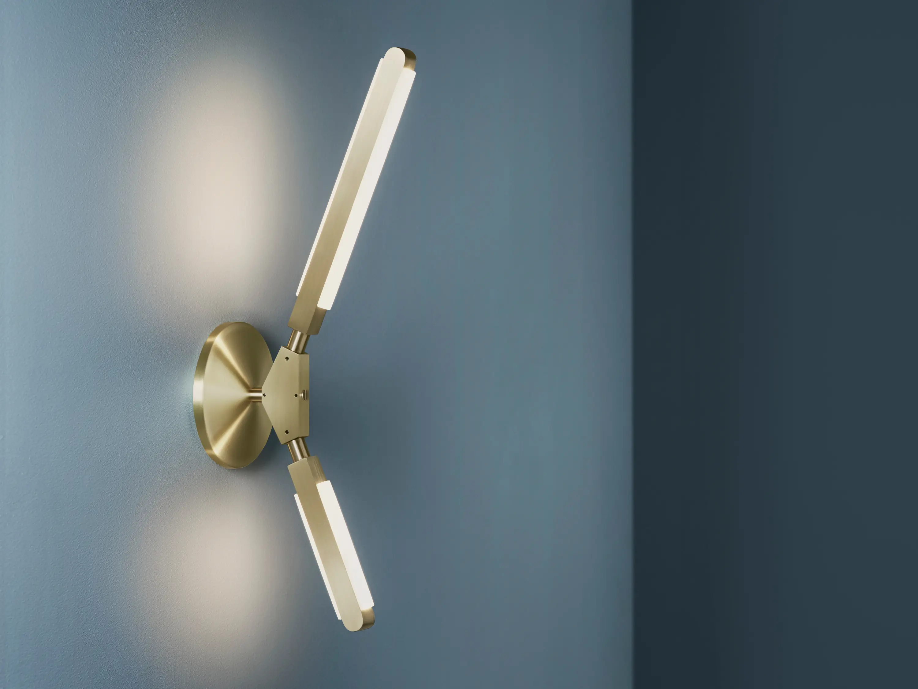 PELLE - Pris ‘K’ Sconce