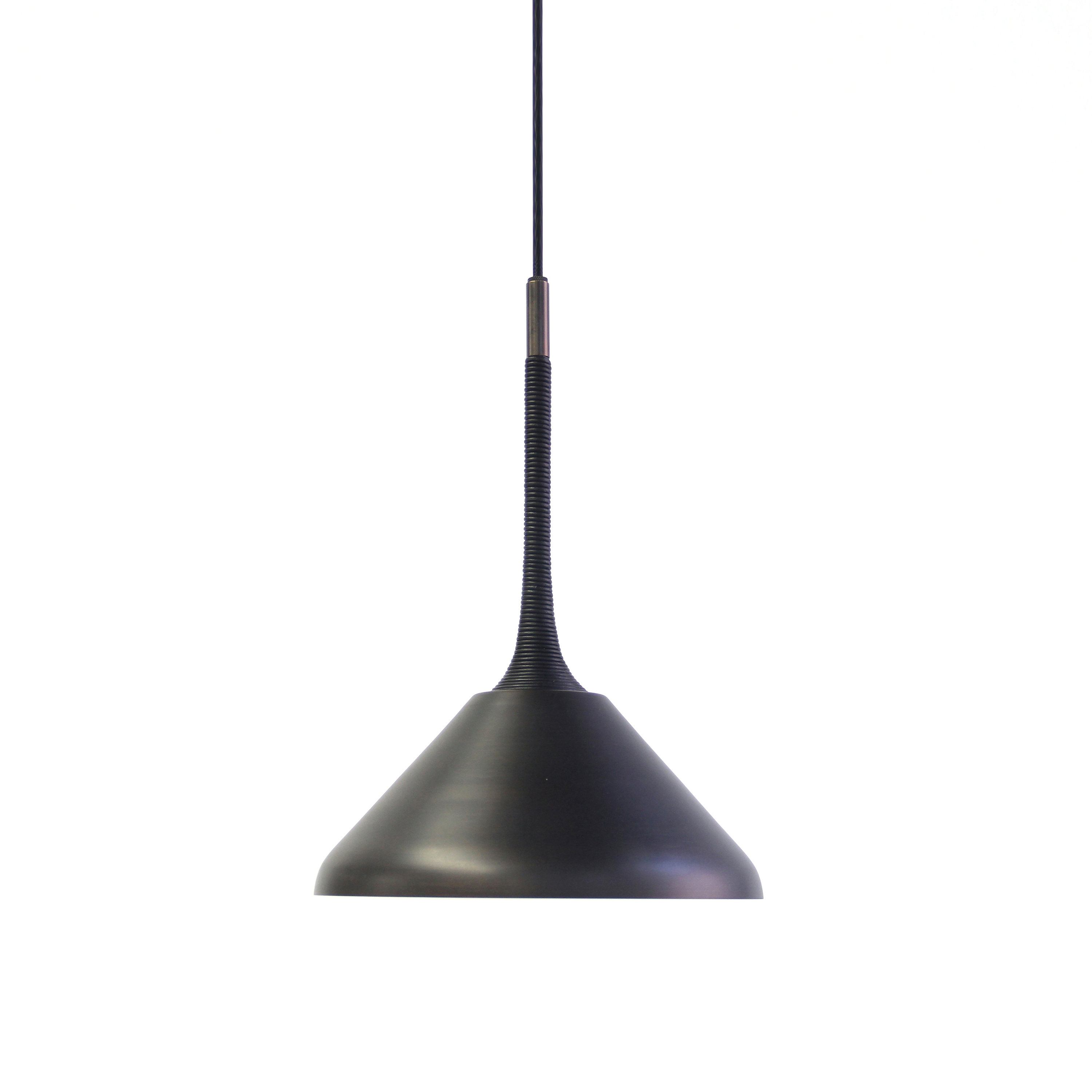 Mostrar el producto Stem Shade Pendant del fabricante PELLE