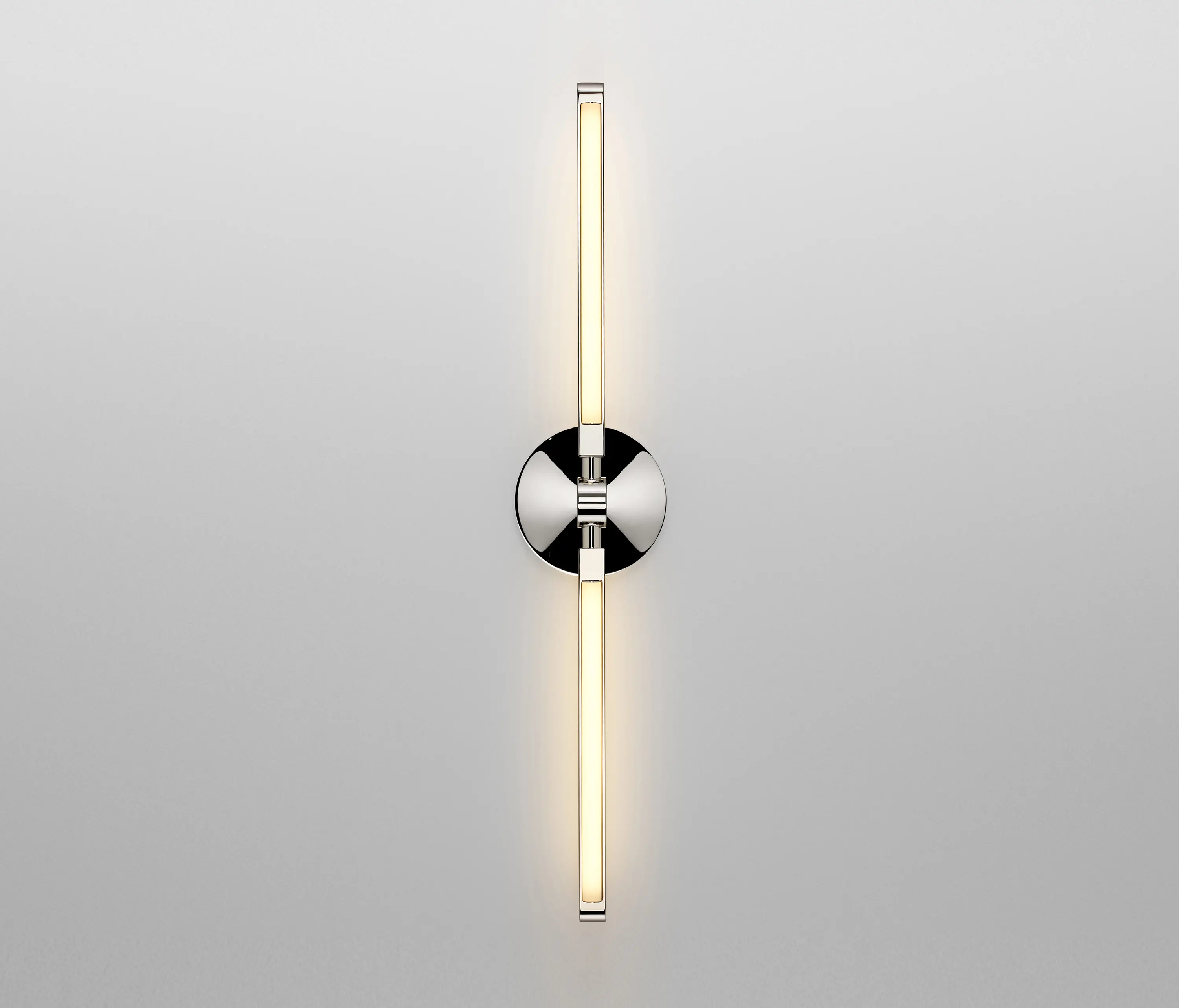 PELLE - Pris Linear Sconce