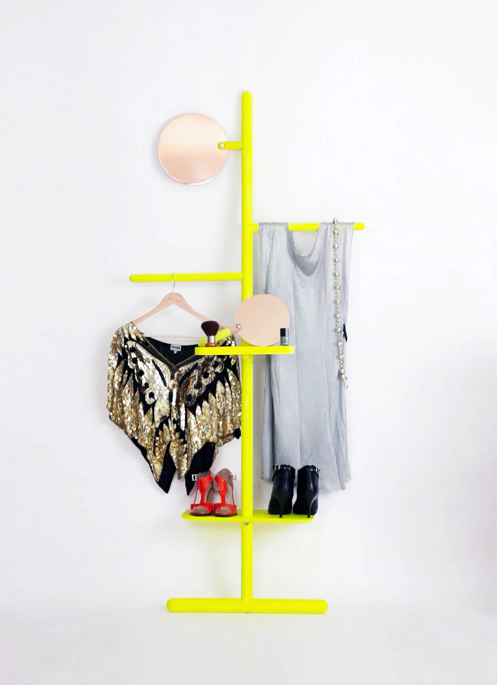 brose~fogale - Camerino Valet Stand